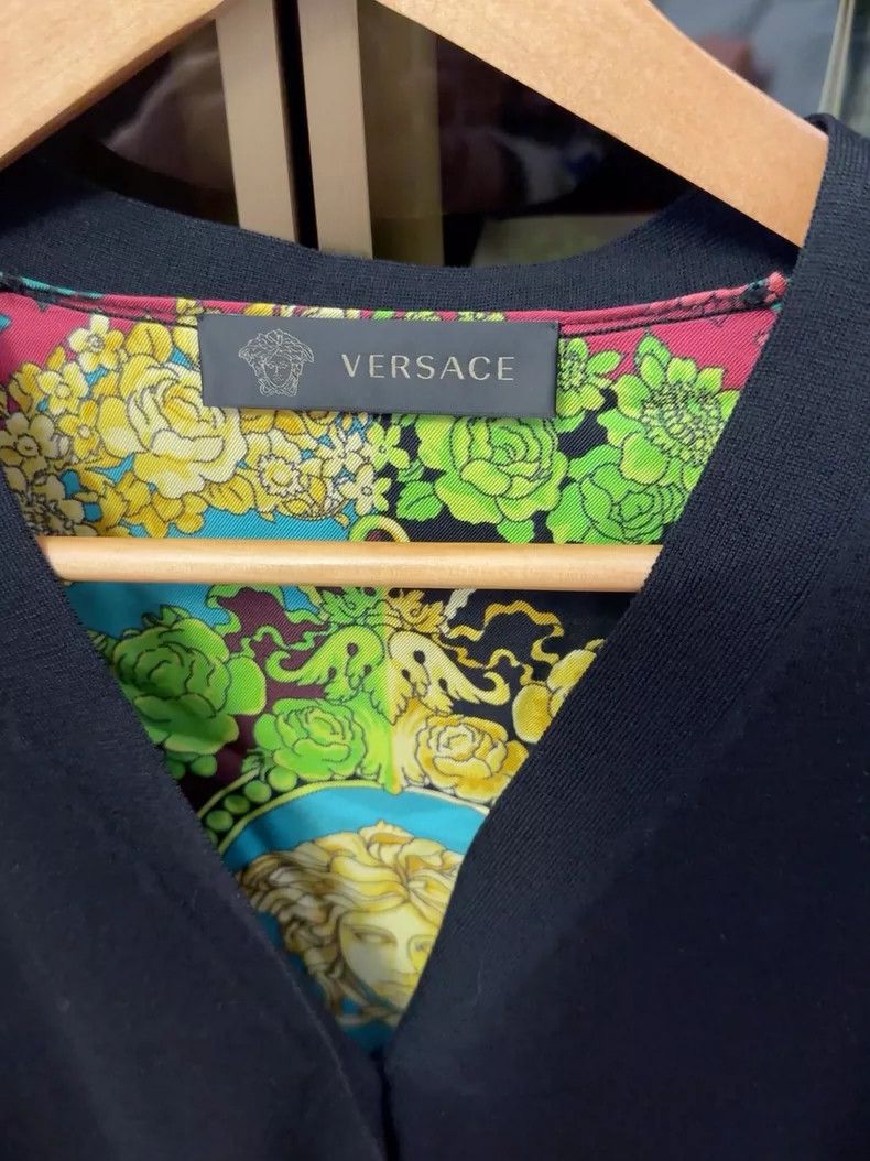 Versace Versace Silk color-blocked cardigan Size M / US 6-8 / IT 42-44 - 2 Thumbnail