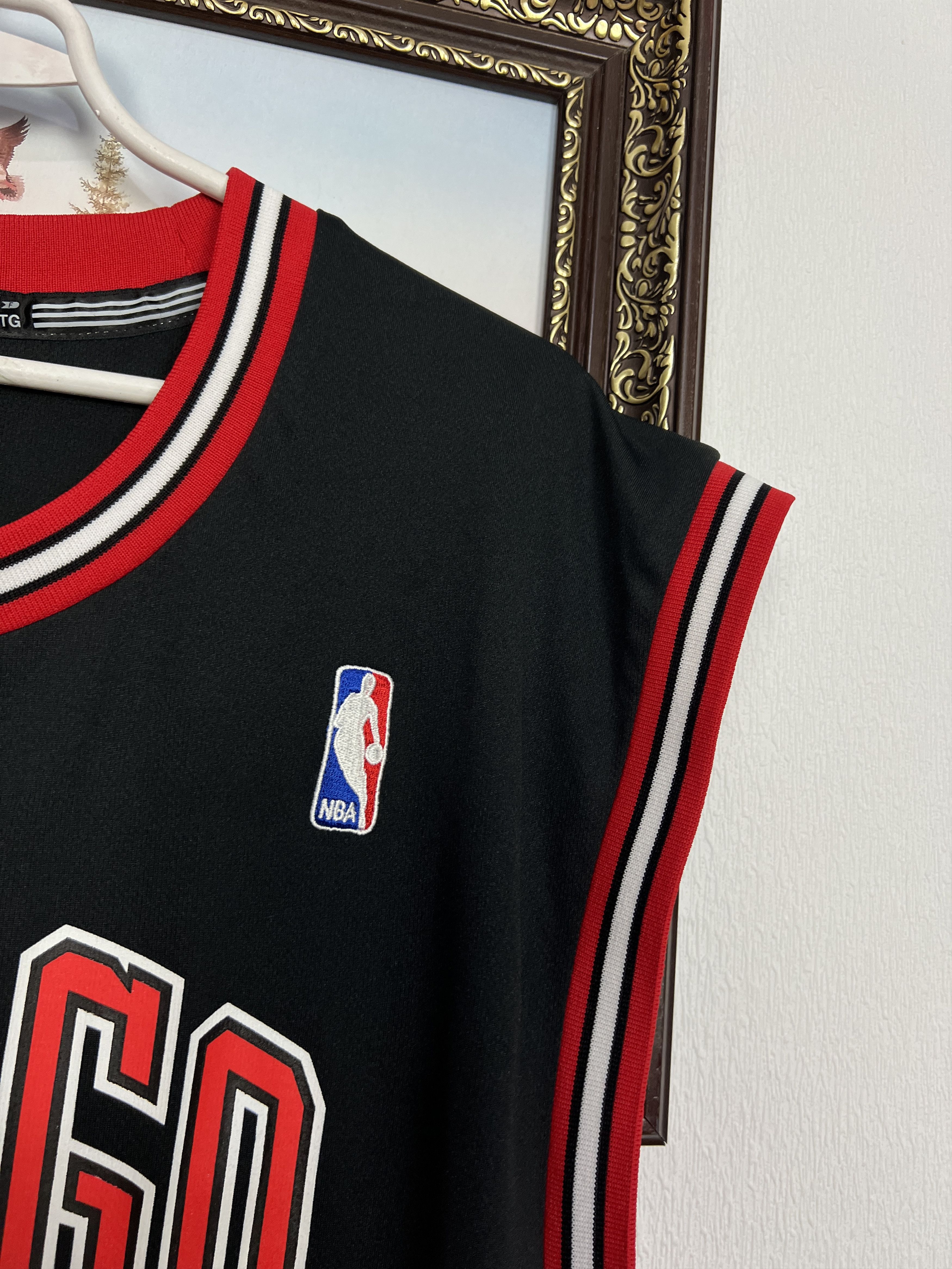 Adidas Vintage Adidas Chicago Bulls Derrick Rose NBA Jersey Shirt Size US XL / EU 56 / 4 - 5 Thumbnail