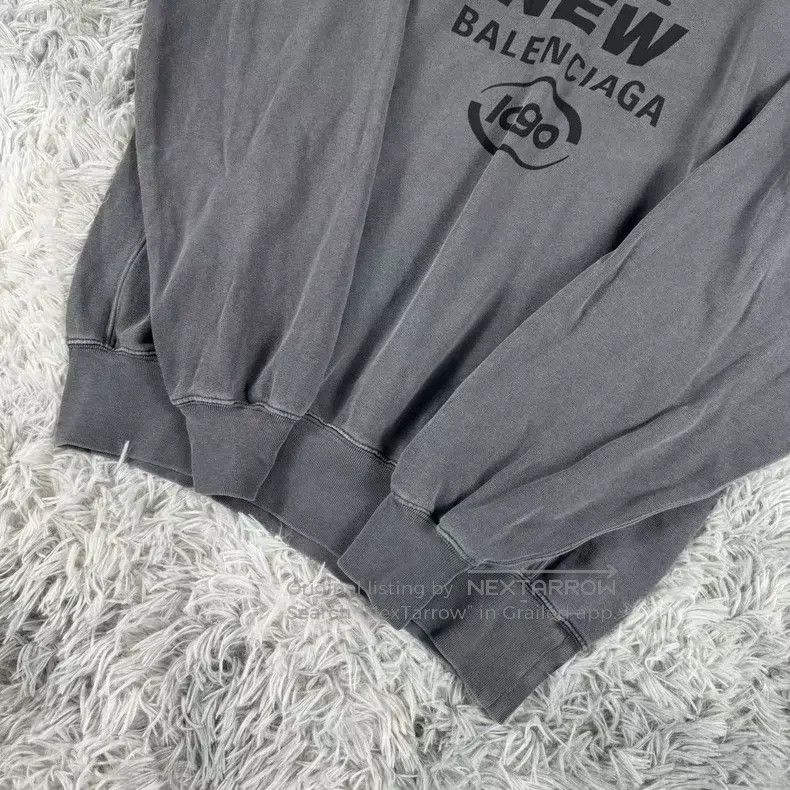 Balenciaga Balenciaga Sweatshirt Size US S / EU 44-46 / 1 - 5 Thumbnail