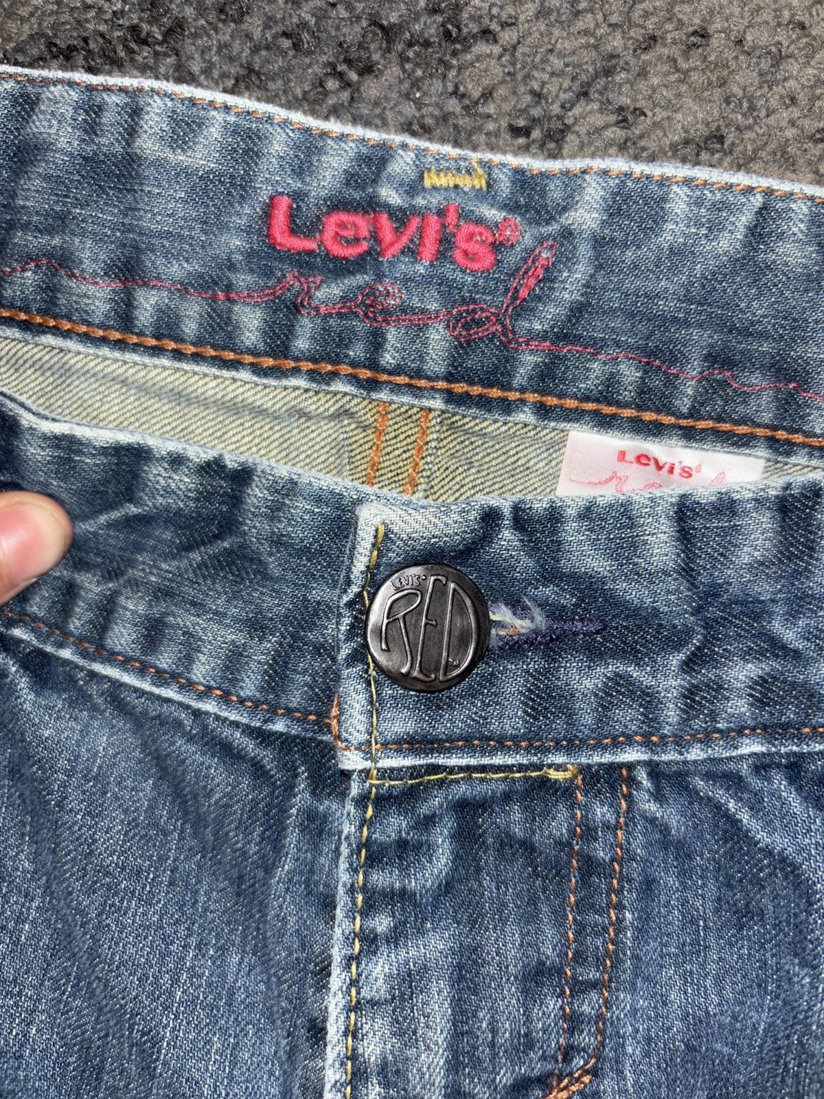 Levi's Vintage Clothing Levi’s RED Jeans 2000s Archival Denim w/ Graphic Pocket Bags Size US 36 / EU 52 - 4 Thumbnail