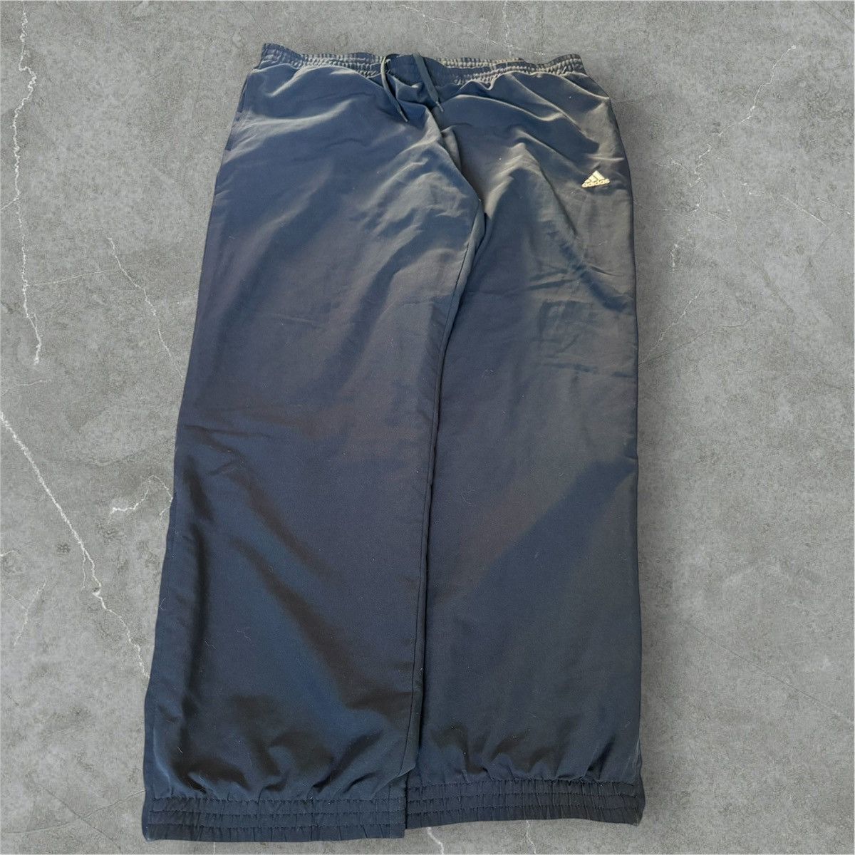 Adidas × Vintage Vintage baggy spodnie dresowe adidas 90s 00s Size US 40 / EU 56 - 1 Thumbnail
