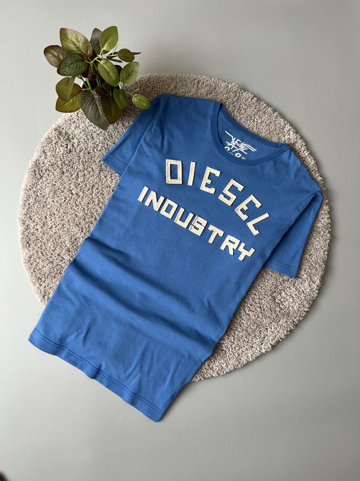 Diesel × Japanese Brand × Vintage Y2k Distressed Vintage Diesel Big Logo Washed T-Shirt 90s Size US S / EU 44-46 / 1 - 1 Thumbnail