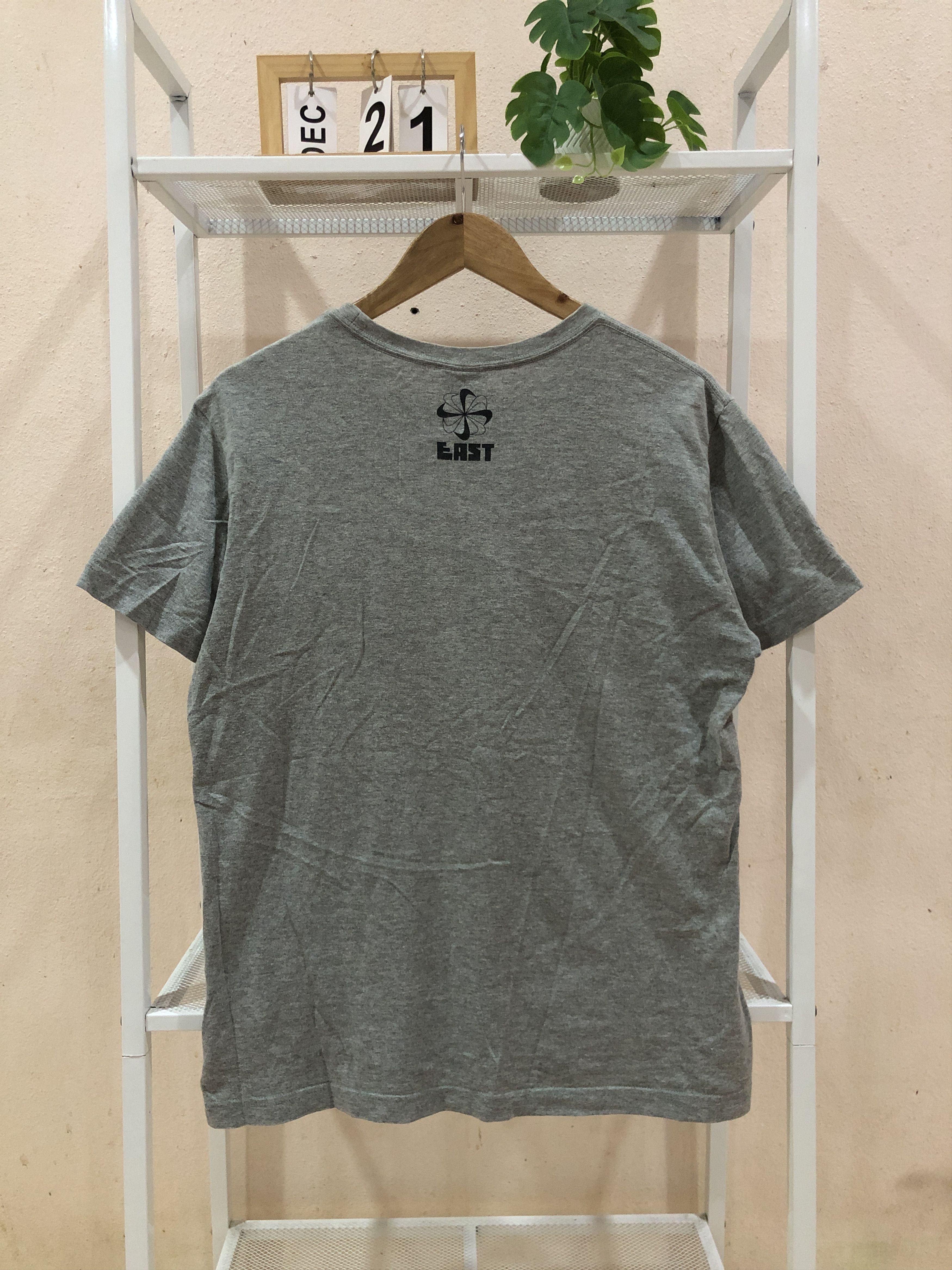Nike Vintage Nike Tastes Like Victory Windmill Tee Size US L / EU 52-54 / 3 - 3 Thumbnail