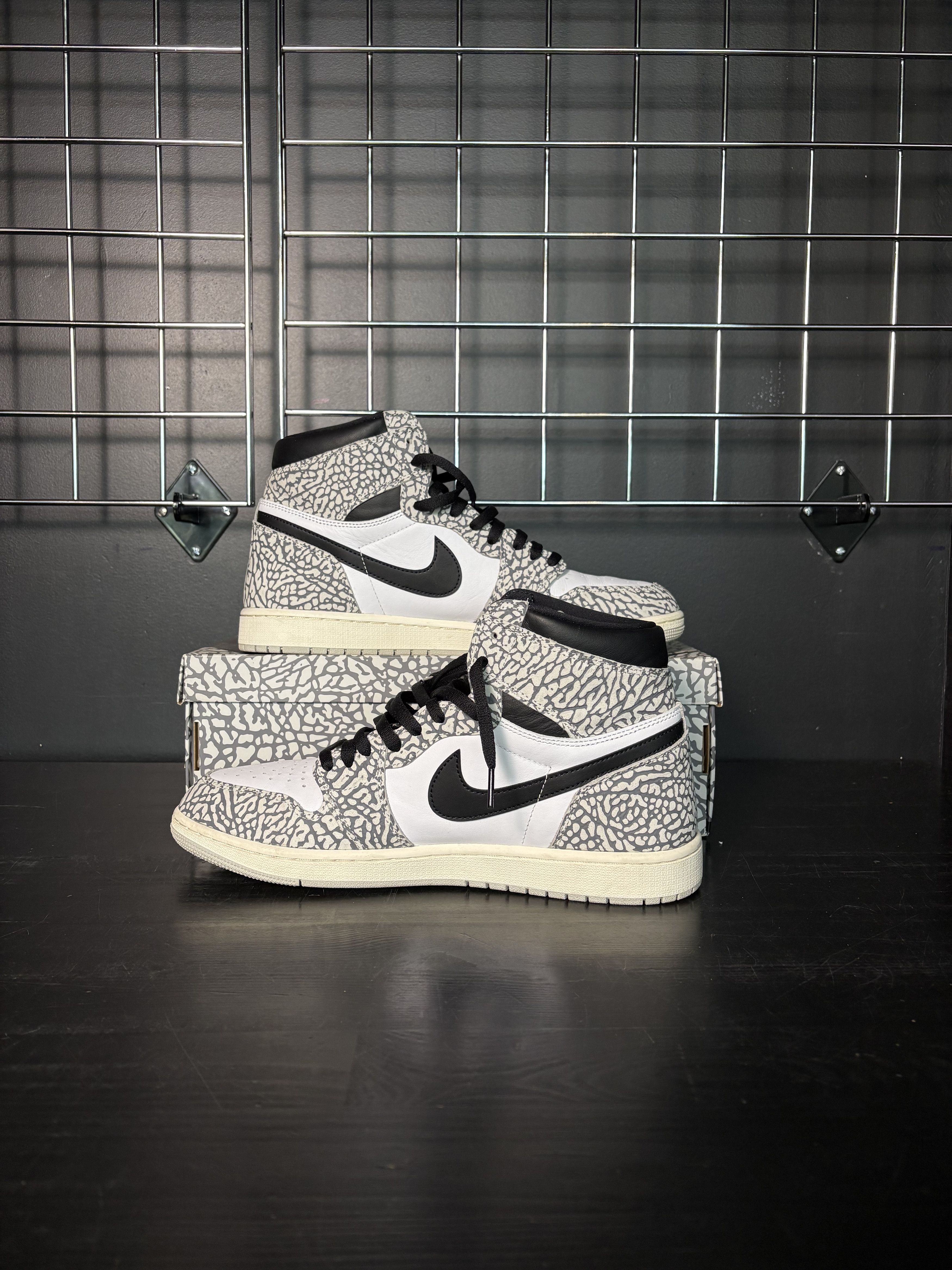 Jordan Brand Air Jordan 1 Retro High OG "White Cement" **PRE-OWNED** - Size 13 Size US 13 / EU 46 - 2 Thumbnail