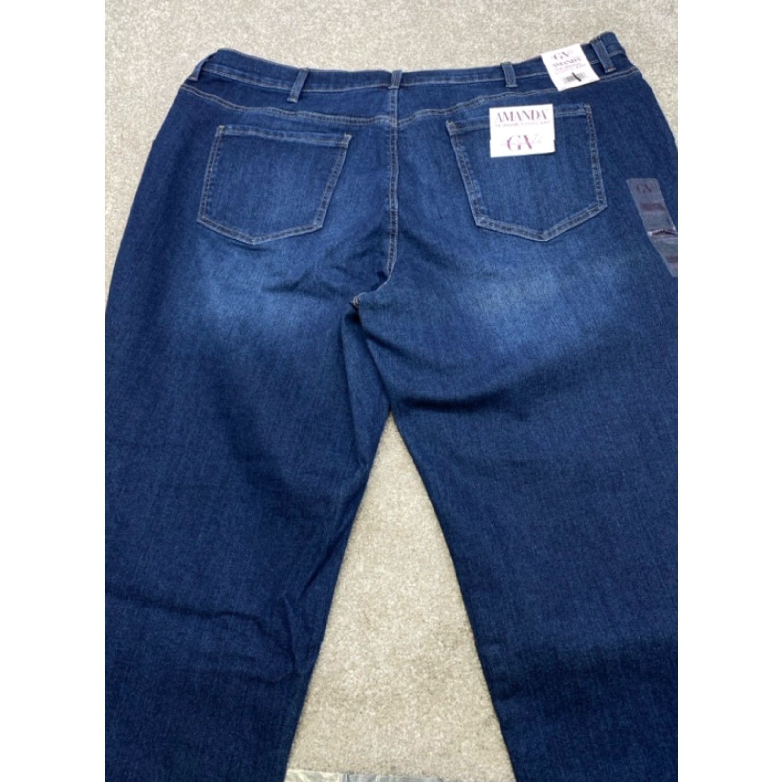 Gloria Vanderbilt Gloria Vanderbilt Jeans Main Selling Point Jeans Womens 24W NWT Amanda Blue Denim Stretch 5-Pocket Regular 44" Waist 28" Inseam Womens Size 42" / US 20 - 4 Thumbnail