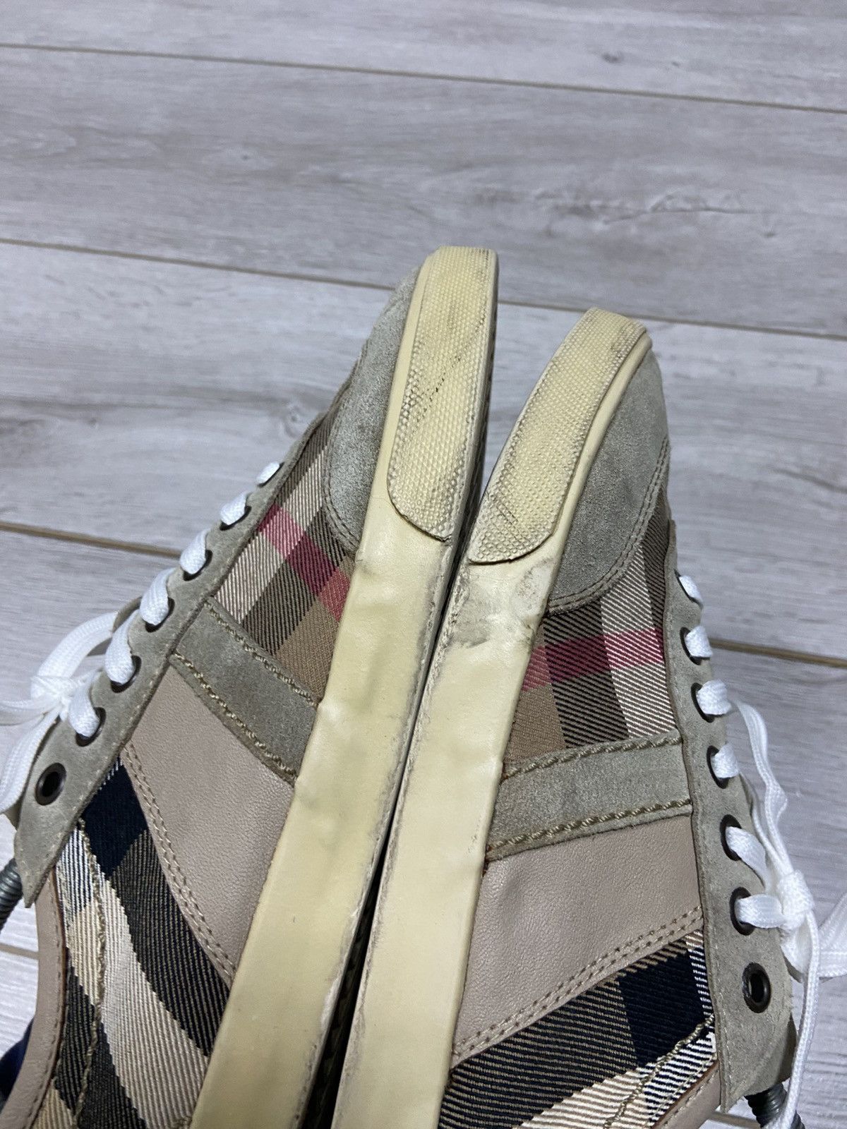 Burberry Burberry niva check sneakers shoes Size US 8 / EU 41 - 11 Thumbnail