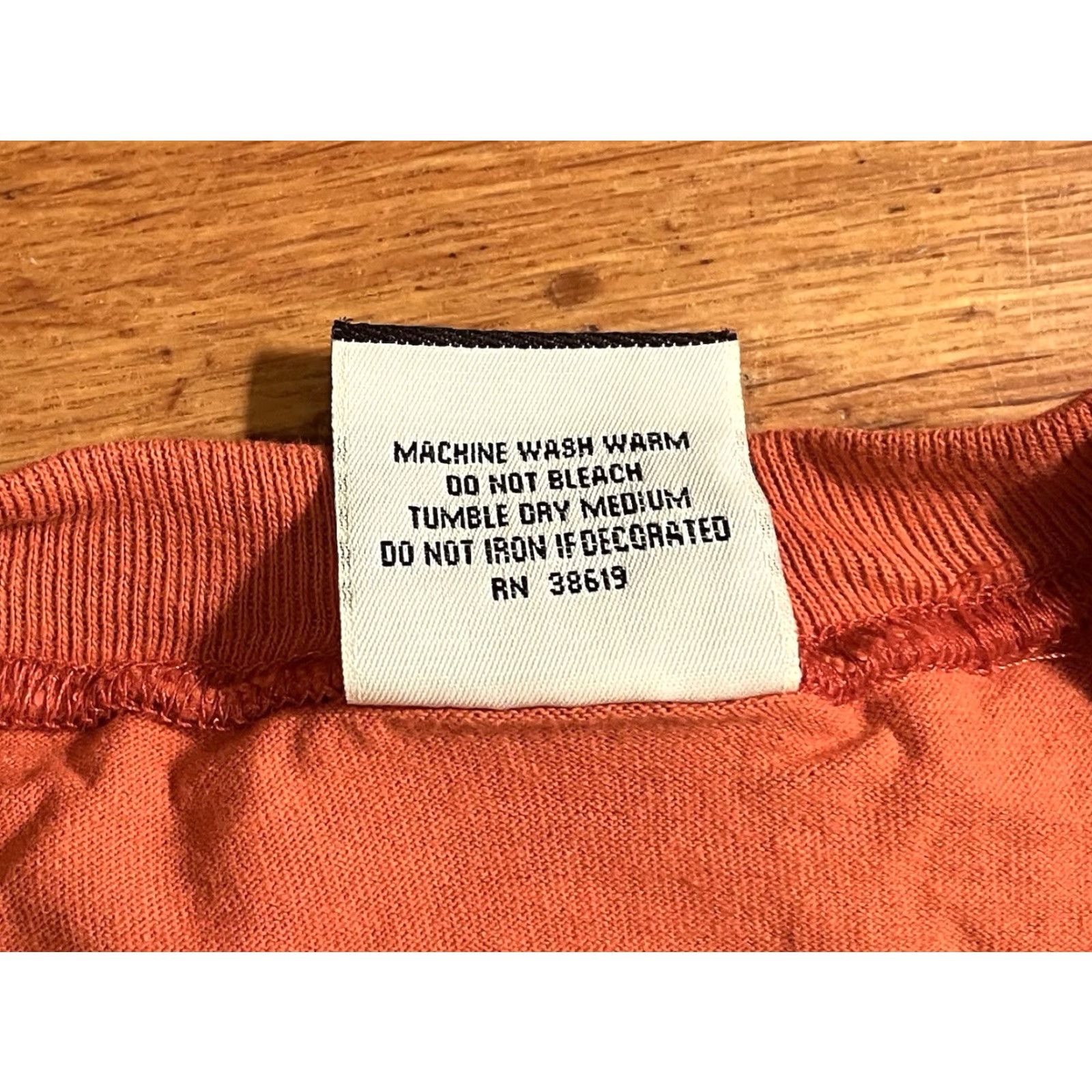 Anvil VINTAGE Jillian's Boston Billiards Mao Tse Tung Quote Shirt Men’s L Orange 90s Size US L / EU 52-54 / 3 - 7 Thumbnail