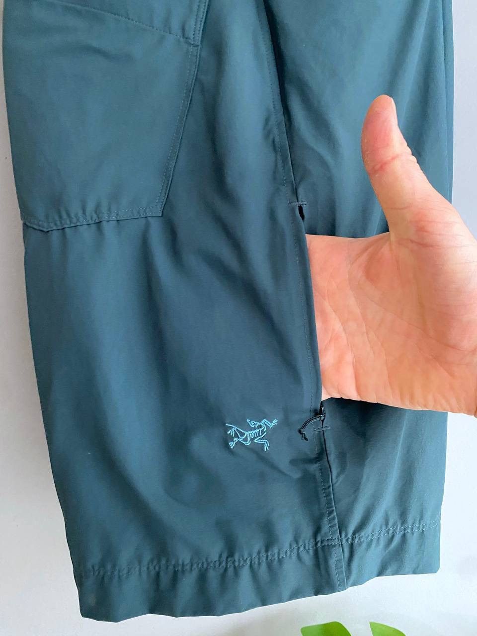 Arc'teryx Arc'teryx Creston 10,5 Women's Outdoor Hiking Short, Size 12 Size 30" / US 8 / IT 44 - 8 Thumbnail