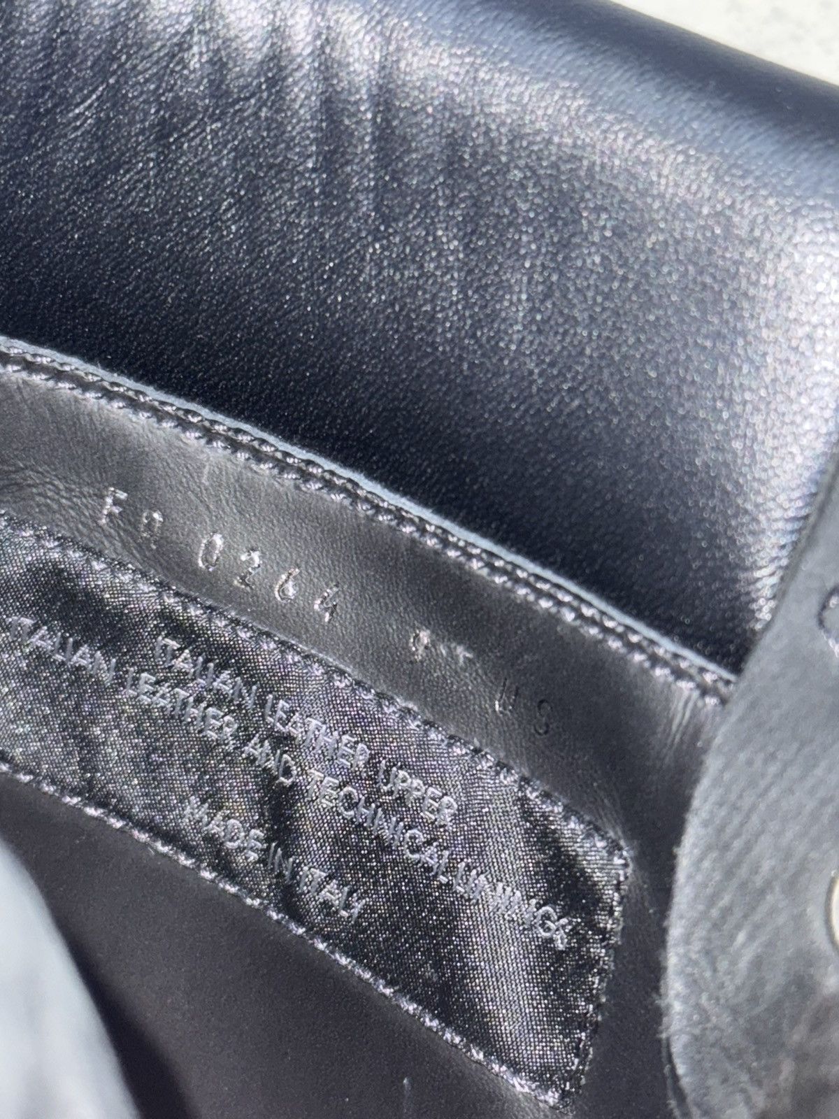 Louis Vuitton Louis Vuitton timberland boots Size US 9 / EU 42 - 20 Thumbnail