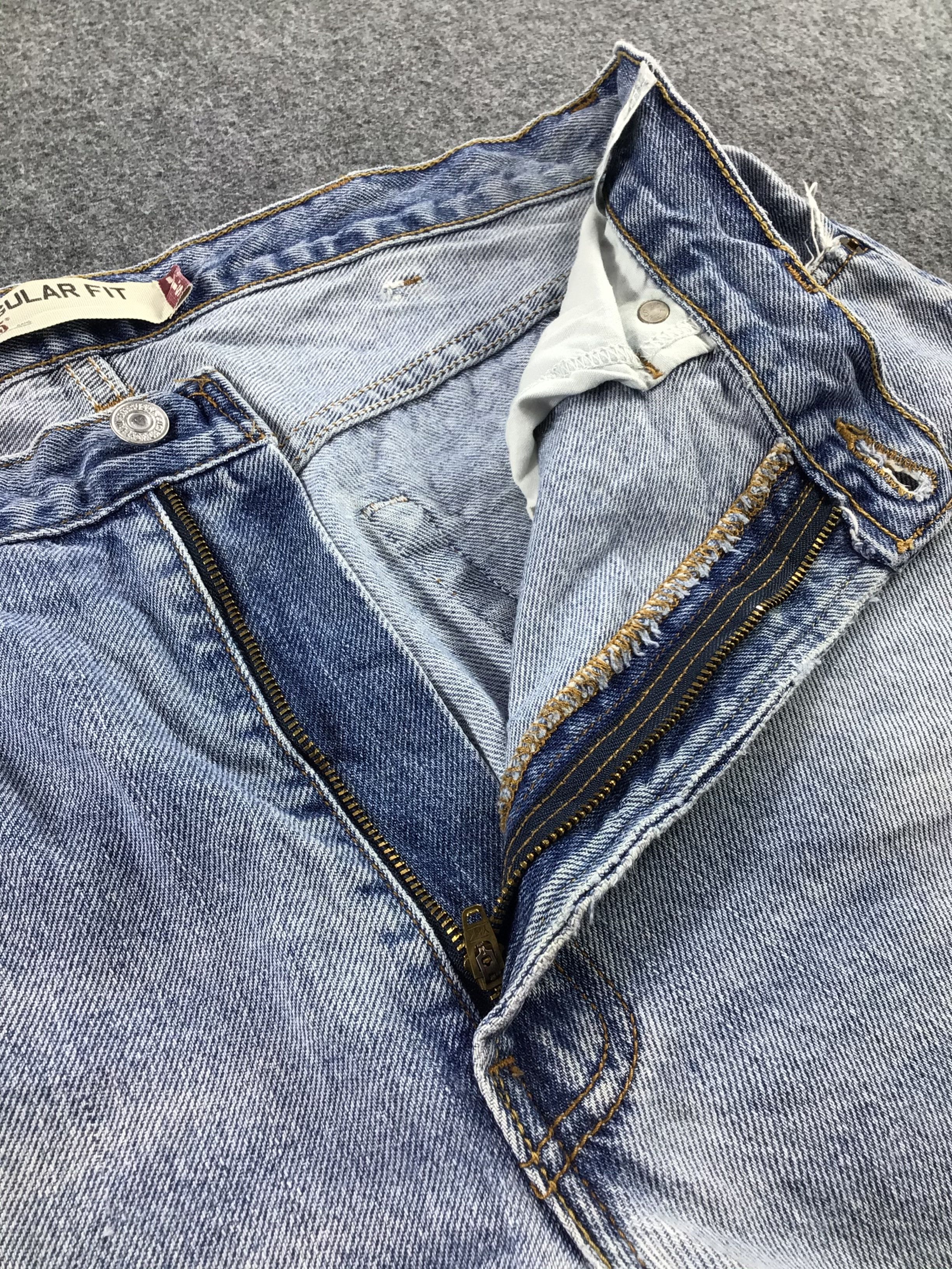 Levi's Vintage Levis 505 Jeans Stone Wash Denim KJ208 Size US 38 / EU 54 - 8 Thumbnail