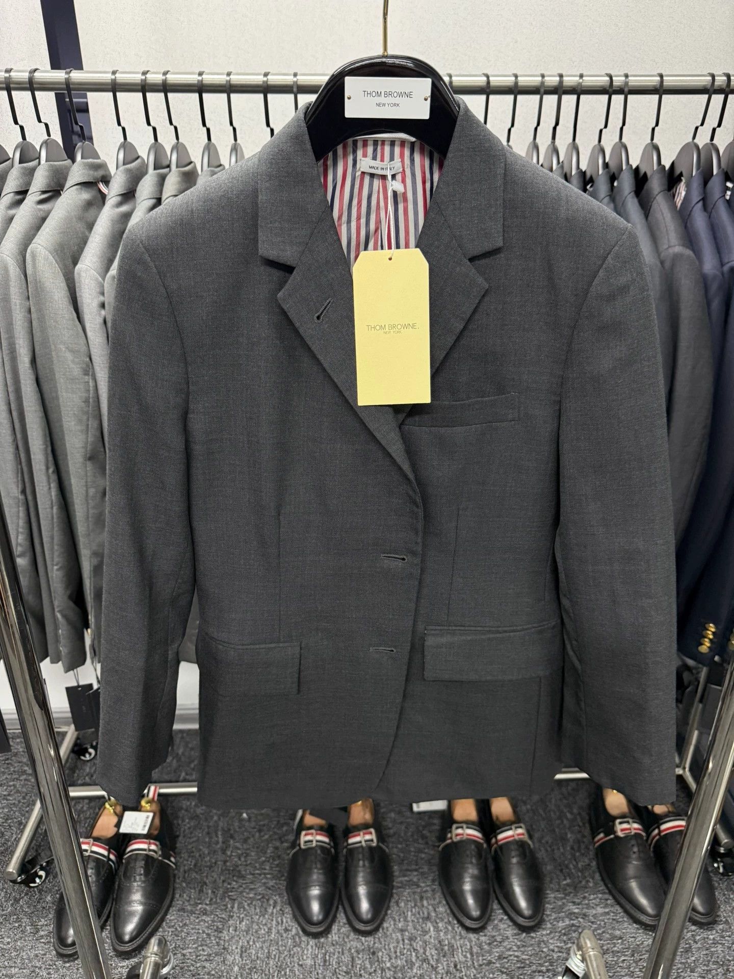 Thom Browne Thom Browne Women's Classic Short Charcoal Wool Blazer Size L / US 10 / IT 46 - 1 Thumbnail