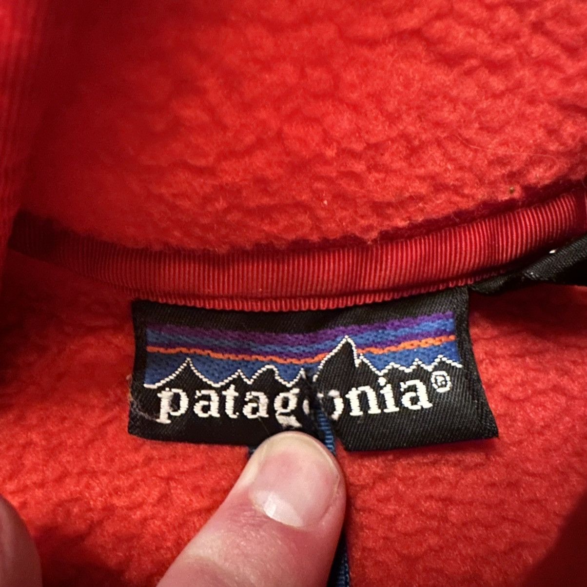Patagonia Vintage 90s Made in USA Red Patagonia Fleece Vest Size XL Size US XL / EU 56 / 4 - 4 Thumbnail