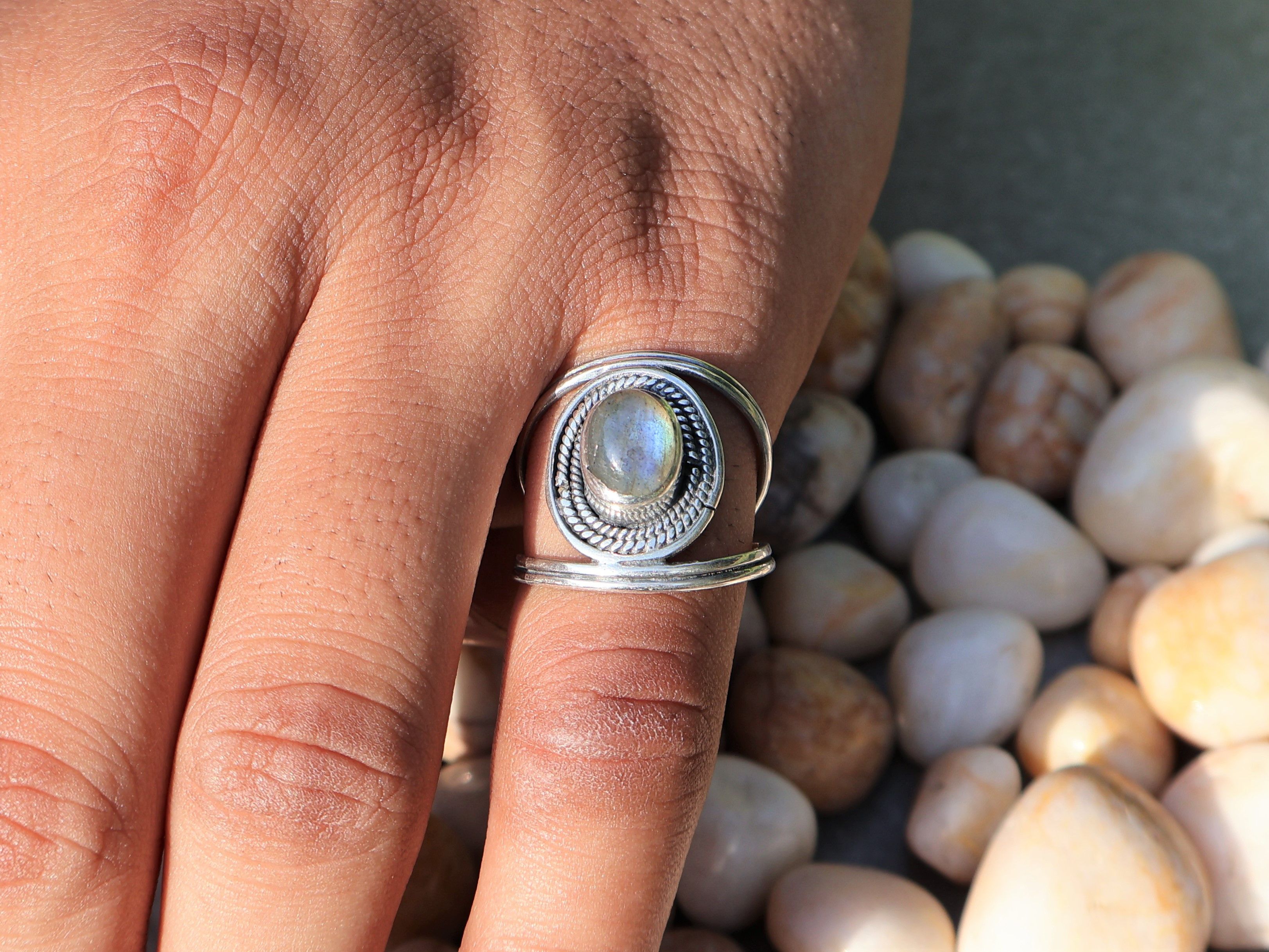 Handmade Labradorite Ring, Sterling Silver Ring, Handmade Women Ring, Size ONE SIZE - 8 Thumbnail