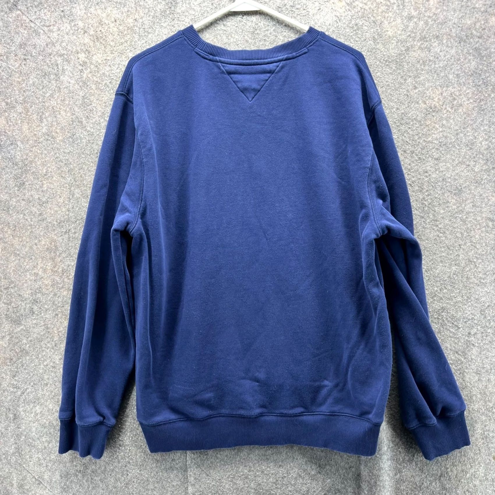 Tommy Hilfiger VINTAGE Tommy Hilfiger Sweatshirt Pullover XL Crewneck Fleece Logo Blue Navy Mens Size US XL / EU 56 / 4 - 2 Thumbnail