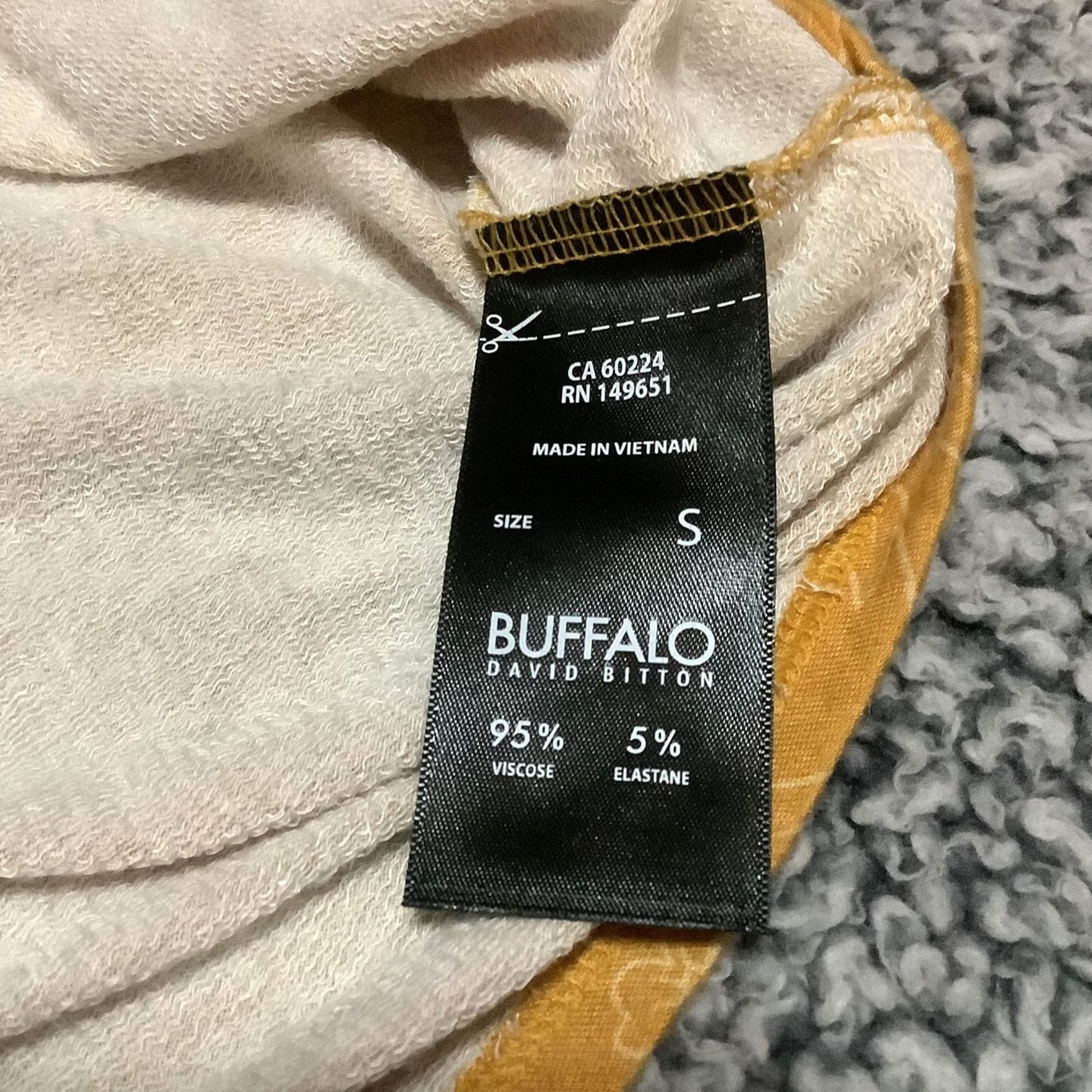 Buffalo David Bitton Buffalo David Bitton Women Shirt S Dolman Top Yellow Knit Short Sleeve Round Neck Cotton? Wait. Size S / US 4 / IT 40 - 5 Thumbnail