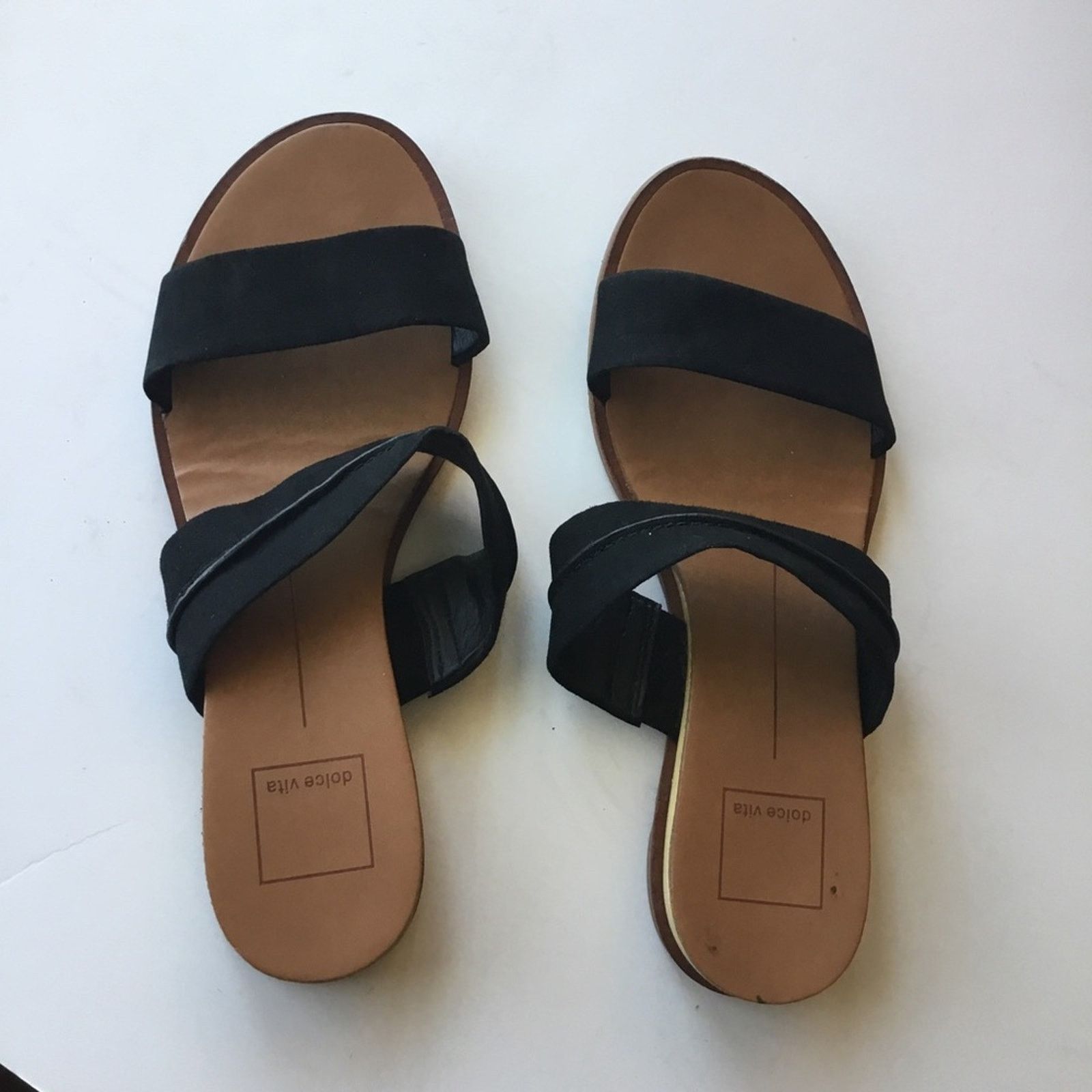 Dolce Vita Dolce Vita Black Slip On Sandals Size US 6.5 / IT 36.5 - 1 Thumbnail