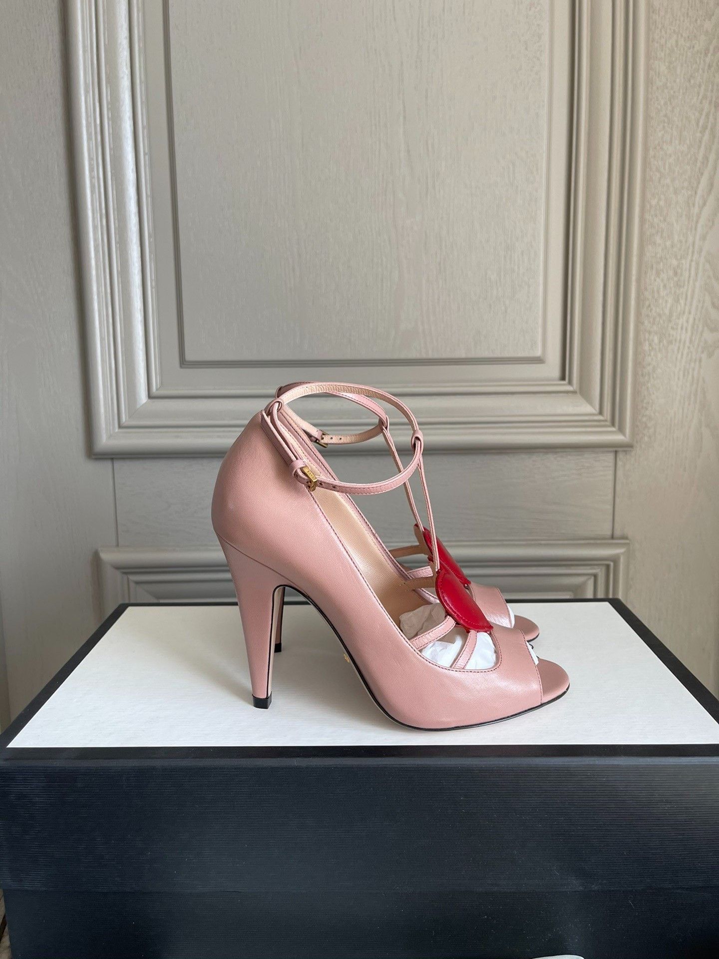 Gucci Gucci Pink Women's High Heels Size US 6 / IT 36 - 1 Thumbnail