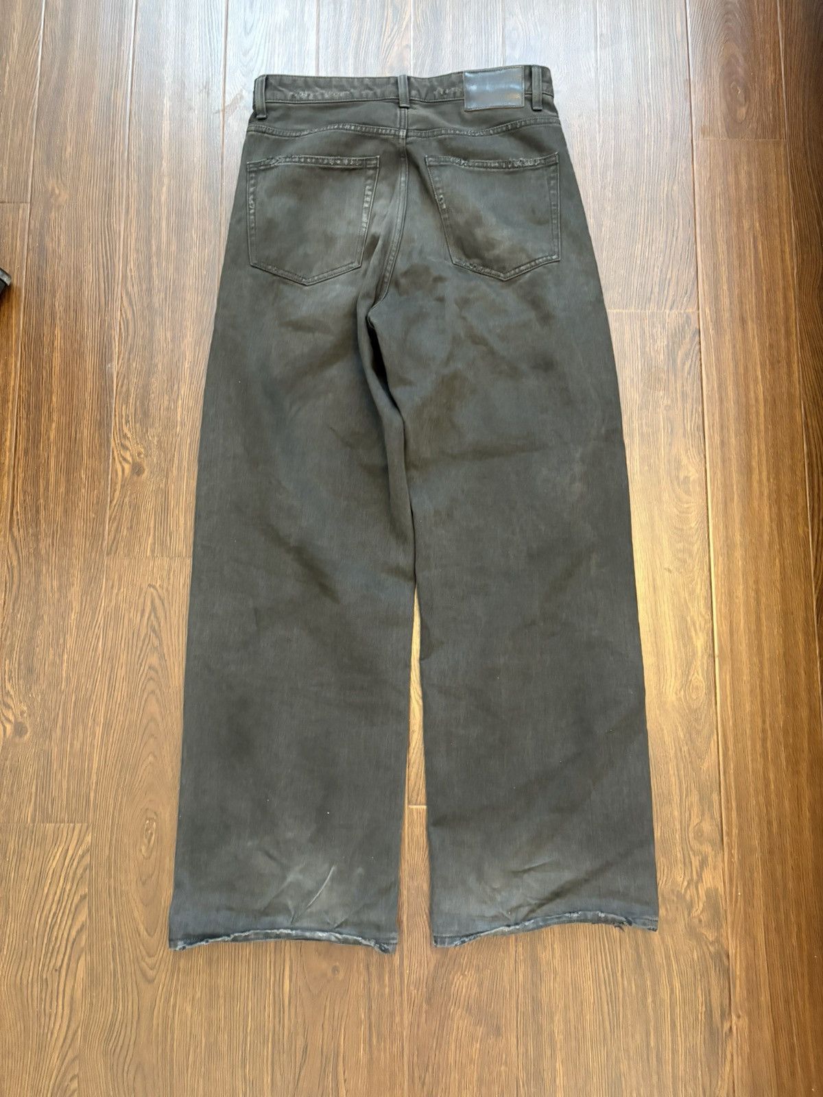 パンツ VUJADE STEVE GARMENT-DYED JEANS Steve Garment Dyed Jeans in