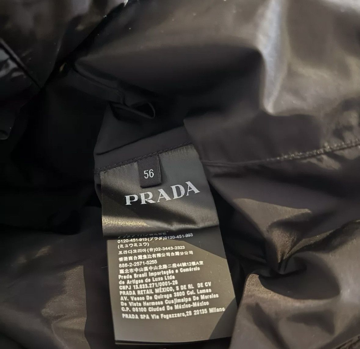 Prada Prada Milano Laminated Nylon Padded Jacket Blk Size 56 L/XL Size US XL / EU 56 / 4 - 7 Thumbnail