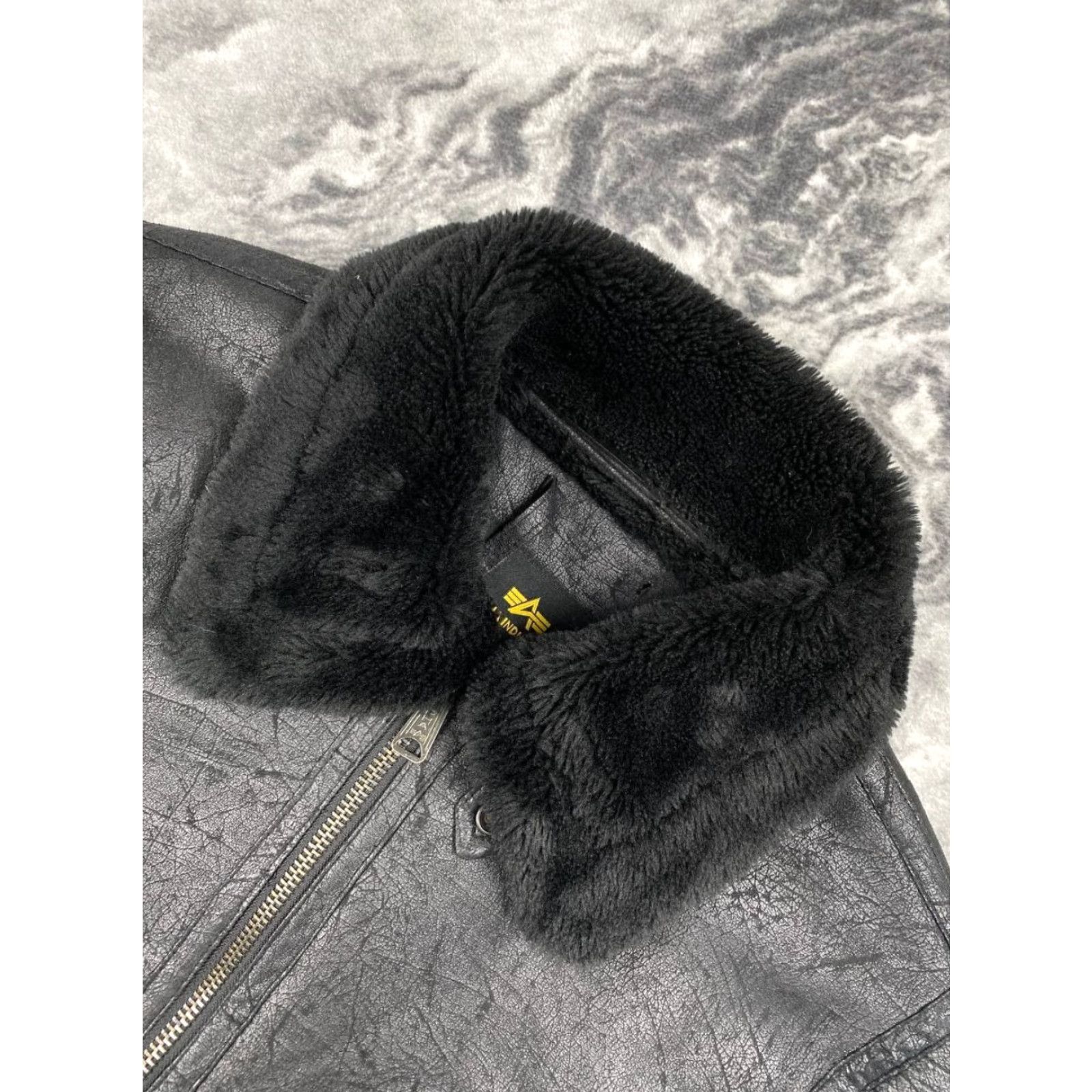 Vintage VINTAGE Alpha Industries Jacket Bomber Black M Sheepskin Zip Chest 57.5 Length 71 Shoulders 51.5 Sleeve 62 Men Regular Coat Winter Fall Spring Size US M / EU 48-50 / 2 - 6 Thumbnail