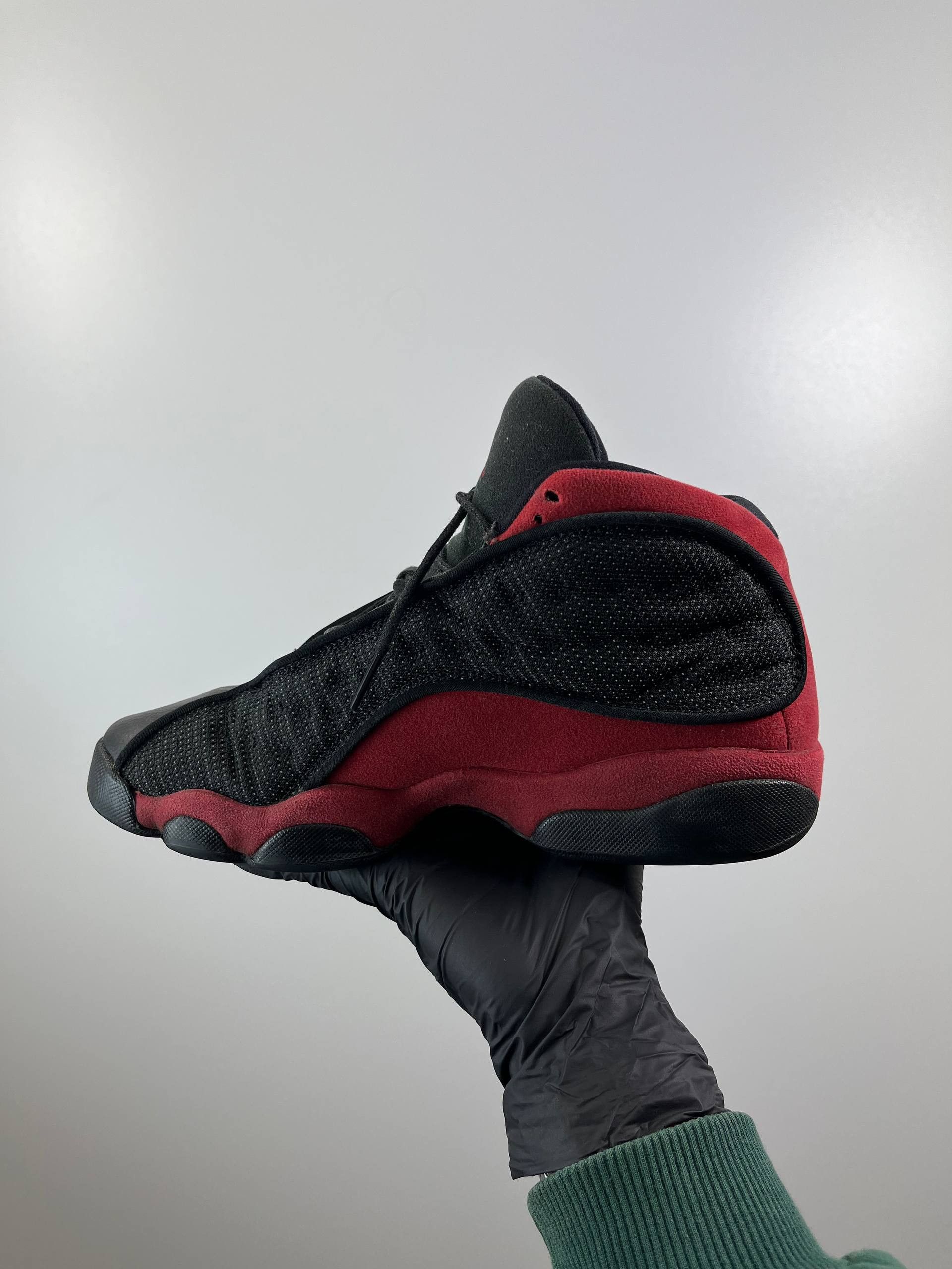 Jordan Brand Nike Air Jordan 13 Retro Bred Black Red 2017 Size 5.5 Size US 5.5 / EU 38 - 3 Thumbnail