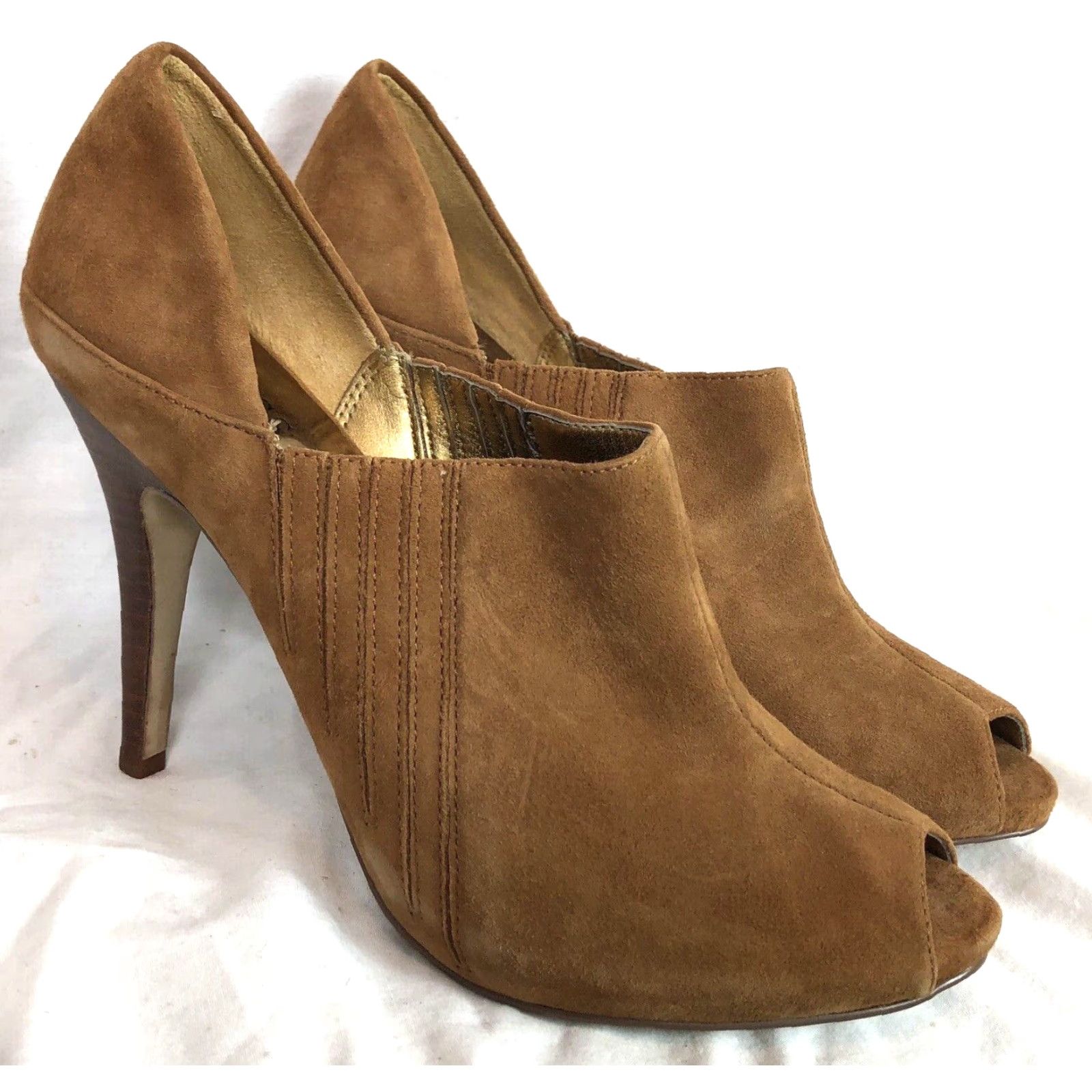 Guess GUESS Peep Toe Pump Womens 8 Camel Brown Suede 4 1/2” Heel Elastic Panels Pump Stiletto Shoes Size US 8 / IT 38 - 2 Thumbnail