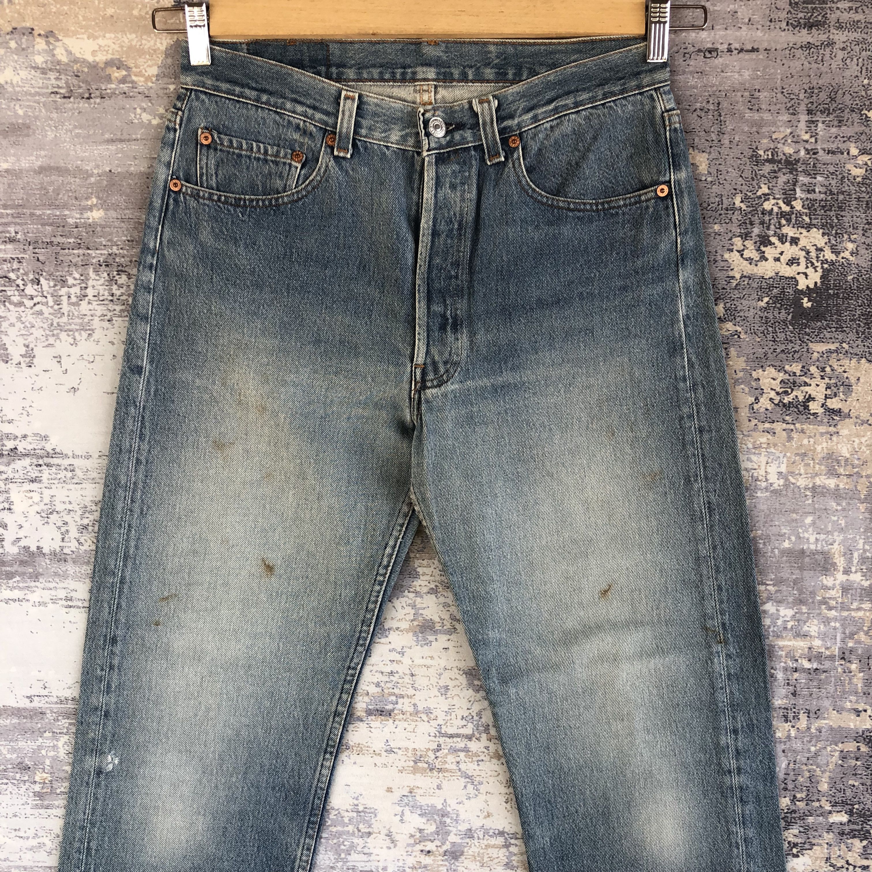 Levi's Vintage Ripped Levis 501 Faded Jeans Levi's 501 Washed Denim Size US 30 / EU 46 - 4 Thumbnail