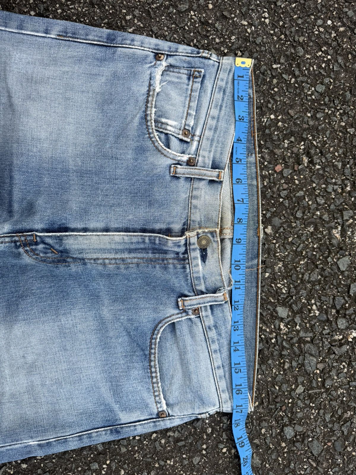 Levi's Vintage Clothing VINTAGE 97' LEVI’S 505 FADED RIPPEP JEAN DENIM PANTS Size US 34 / EU 50 - 6 Thumbnail