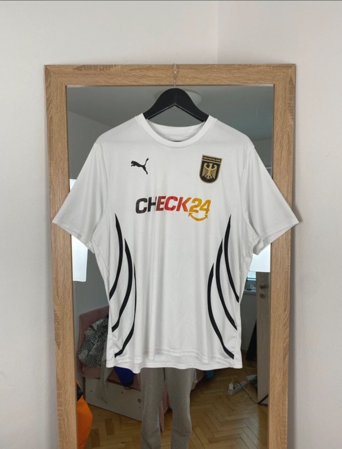 Puma Puma Deutschland Germany white jersey Size US XL / EU 56 / 4 - 1 Thumbnail