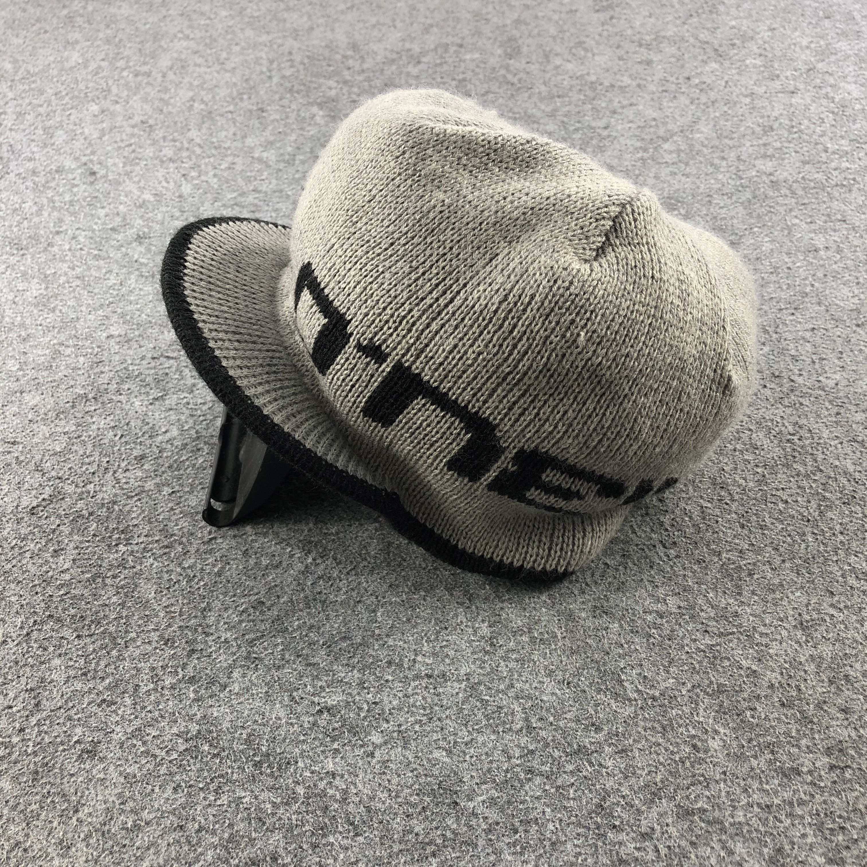 O'Neill O'Neill Winter Hat Snowcap Snow Hat Beanie B54 Size ONE SIZE - 1 Thumbnail
