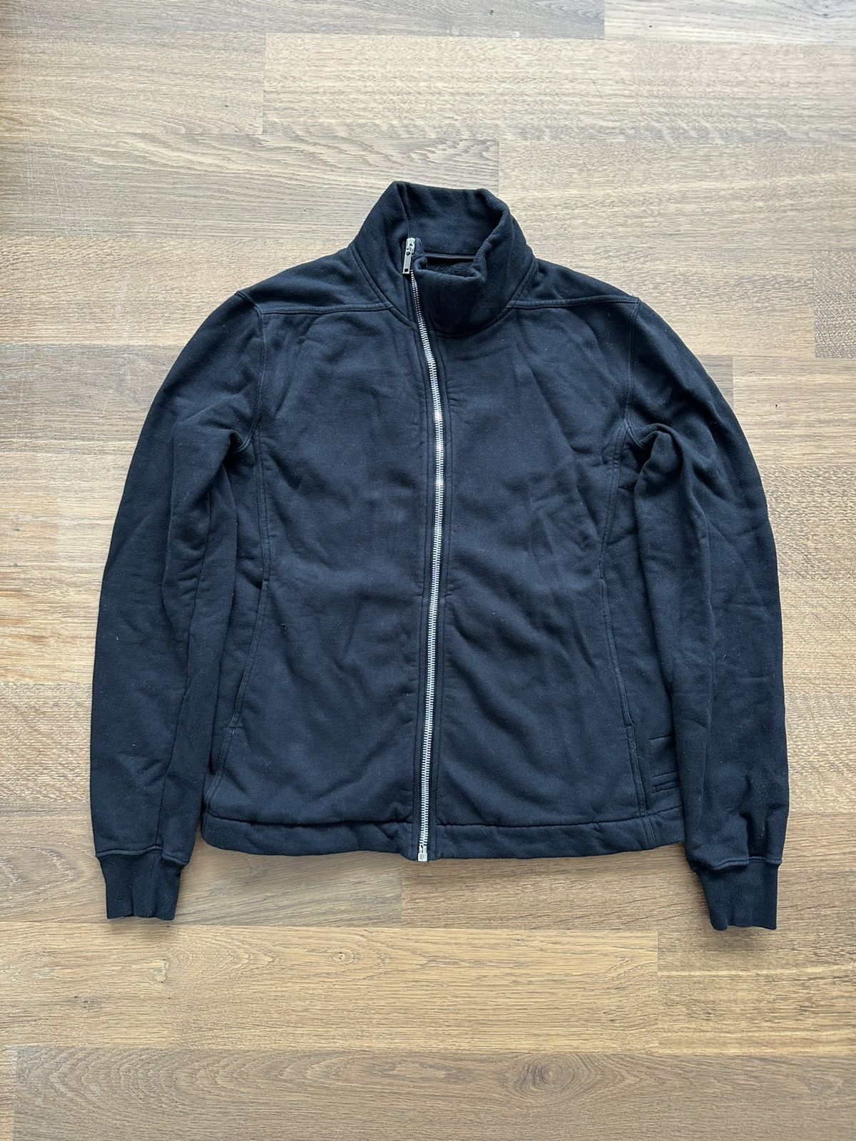 Rick Owens FW18 Rick Owens Black Mollino Asymmetrical Zip Size US M / EU 48-50 / 2 - 1 Thumbnail