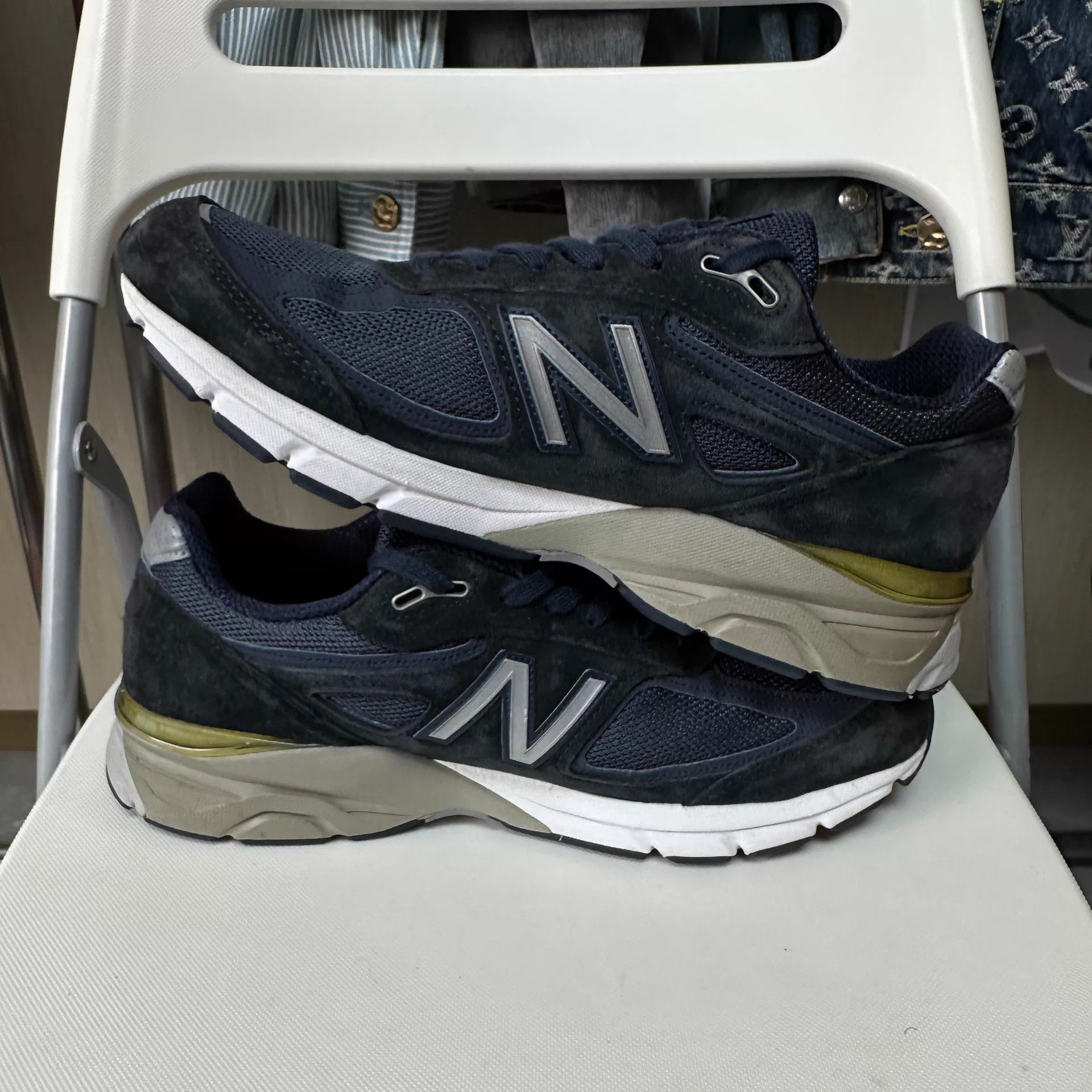 New Balance New Balance 990 V4 Retro Textile Low Unisex Run Nvy US44.5 Size US 11.5 / EU 44-45 - 6 Thumbnail