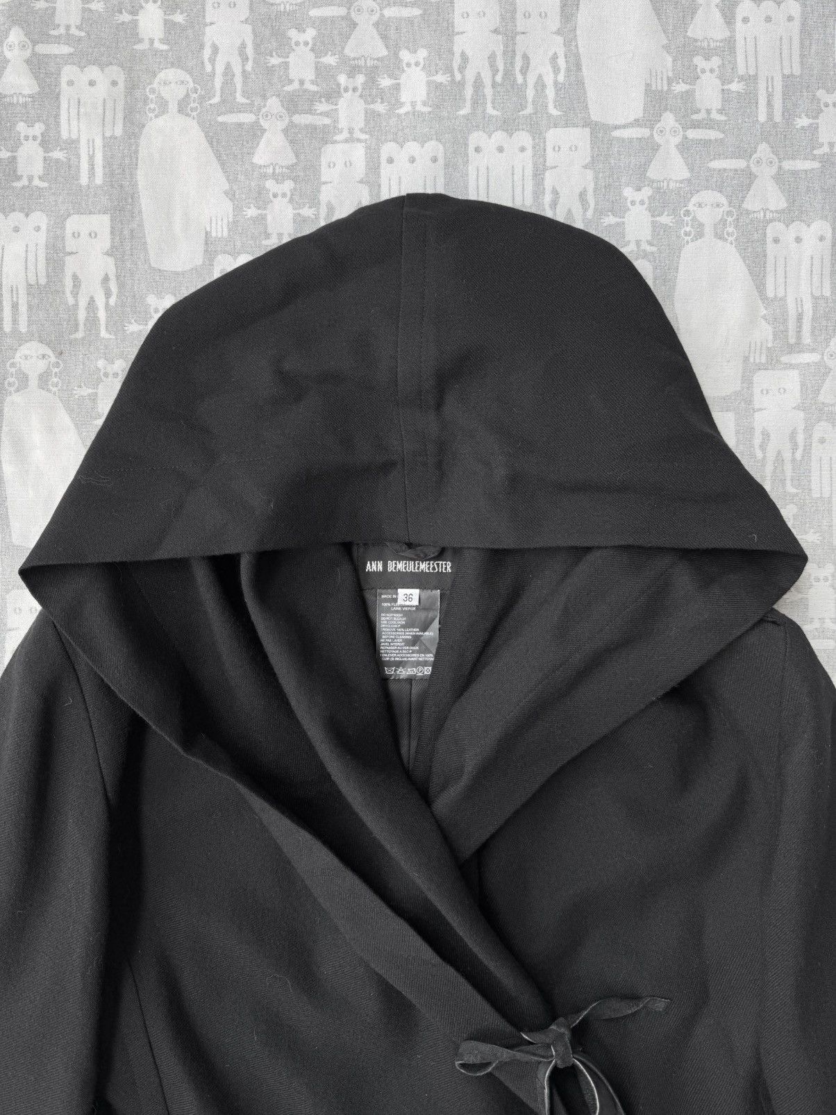 Ann Demeulemeester Ann Demeulemeester AW02 Leather Ties Hooded Jacket Size XS / US 0-2 / IT 36-38 - 2 Thumbnail