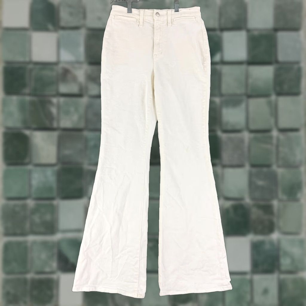Madewell VINTAGE Madewell The Perfect Vintage Flare Jean Womens Size 27 White High-Rise Casual Size 27" / US 4 / IT 40 - 1 Thumbnail