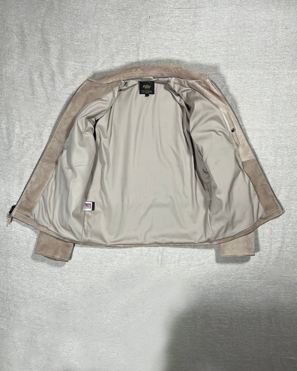 Golden Bear Golden Bear Heavy Weight ‘The Waterfront’ SZ L Suede Beige Size US L / EU 52-54 / 3 - 6 Thumbnail