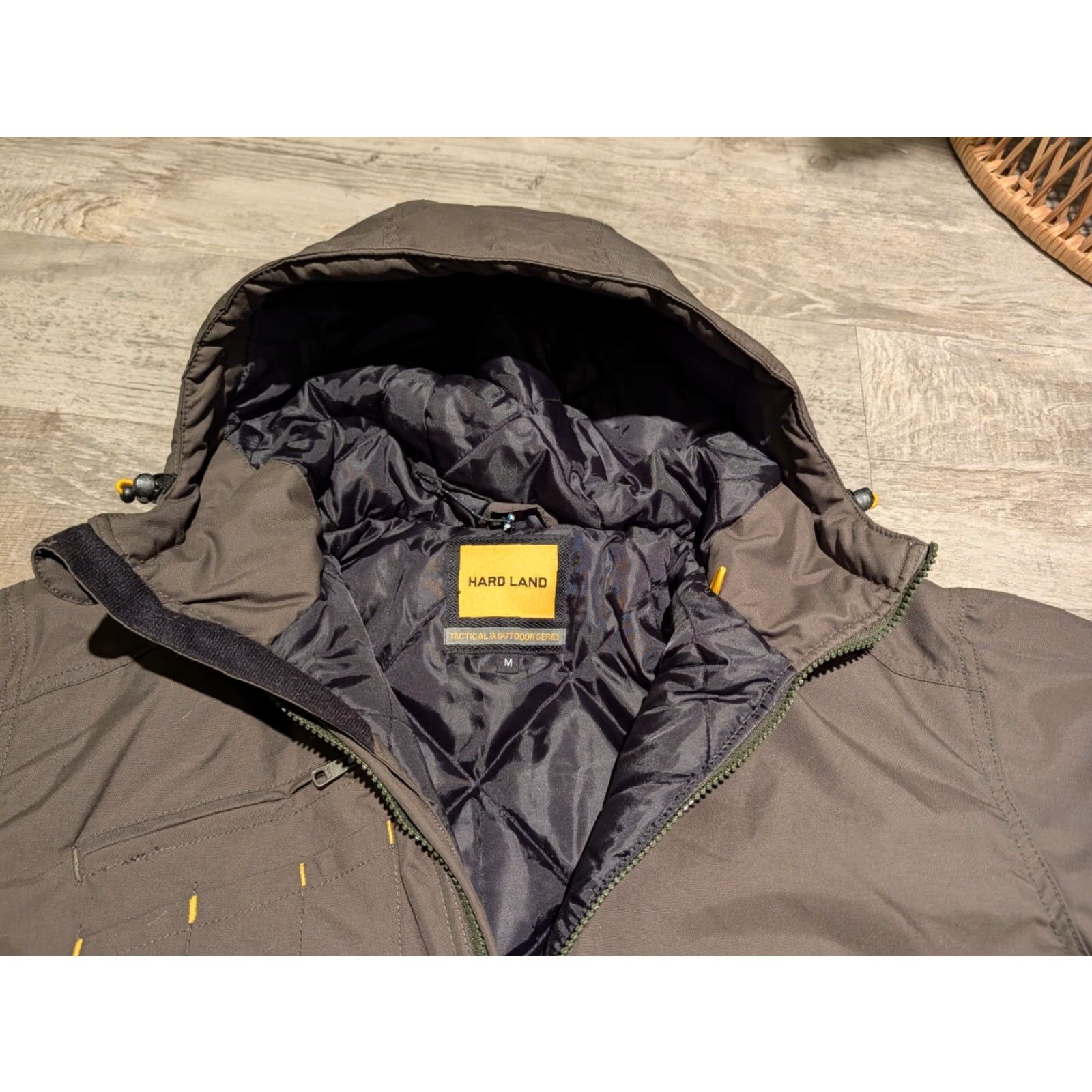 Vintage Hard Land Jacket Mens Tactical Series Outdoor Insulated Mid-Length Zip Hooded Pockets Waterproof Green Size M Military Coat Size US M / EU 48-50 / 2 - 7 Thumbnail