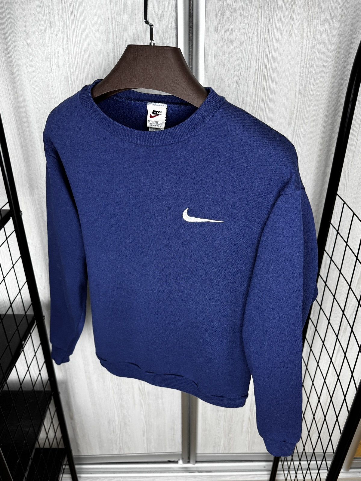 Nike Nike vintage 90s made in USA dark blue boys sweatshirt XL Size XL / US 12-14 / IT 48-50 - 6 Thumbnail