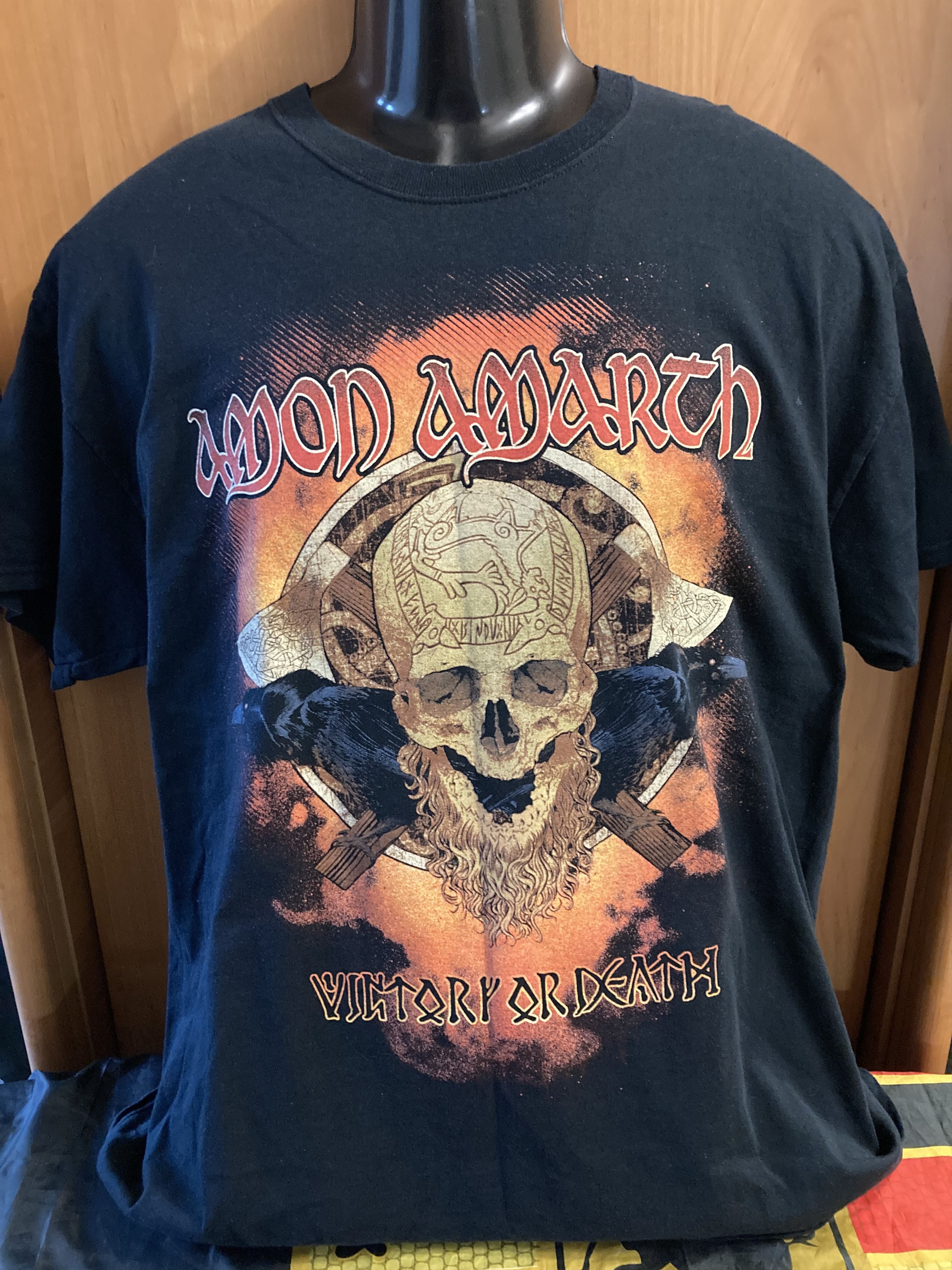 Band Tees Amon Amarth Victory or Death Metal band t-shirt 2013 Size US XL / EU 56 / 4 - 1 Thumbnail