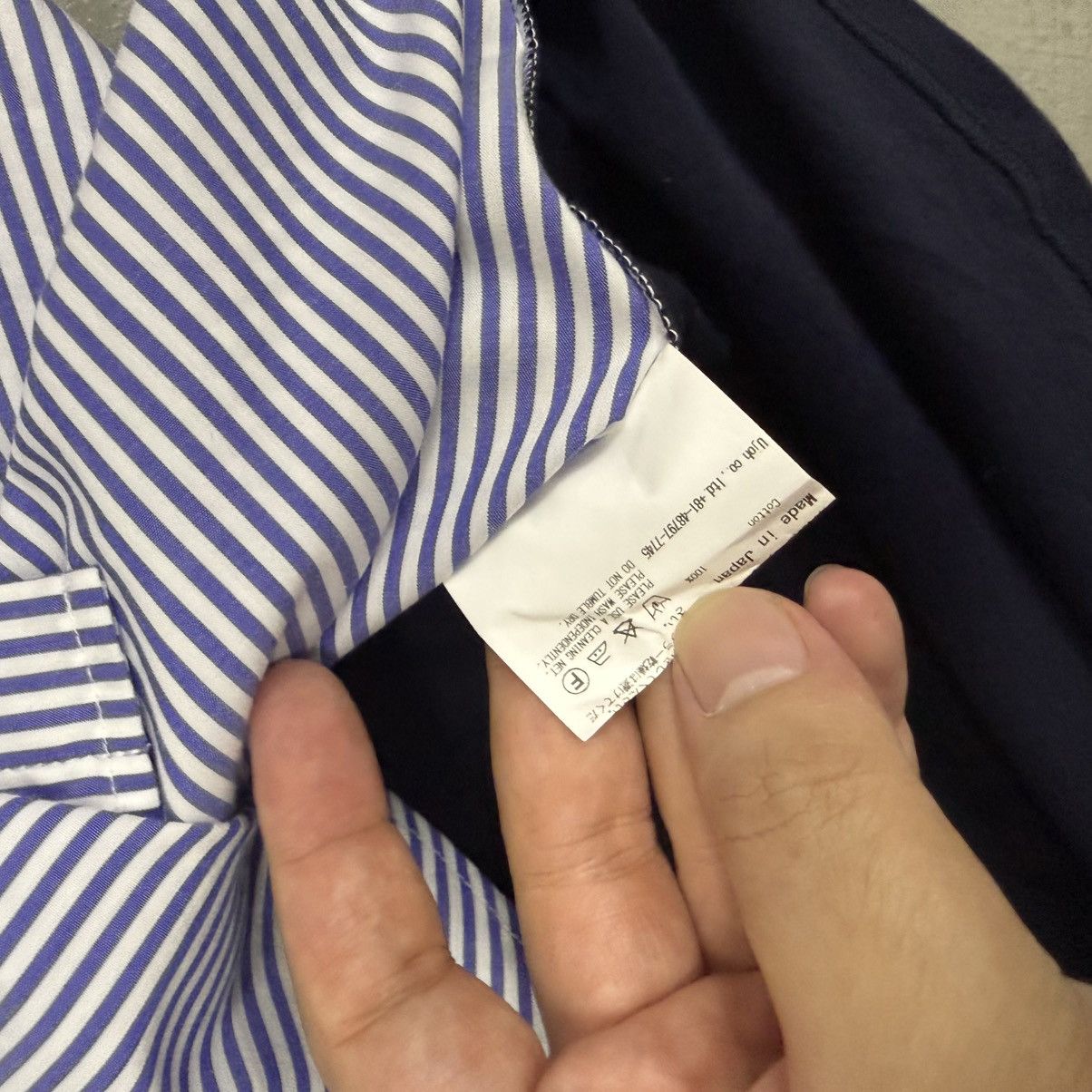Japanese Brand Comme Des Garcons Style Two Material Button Up Shirt Size US L / EU 52-54 / 3 - 5 Thumbnail