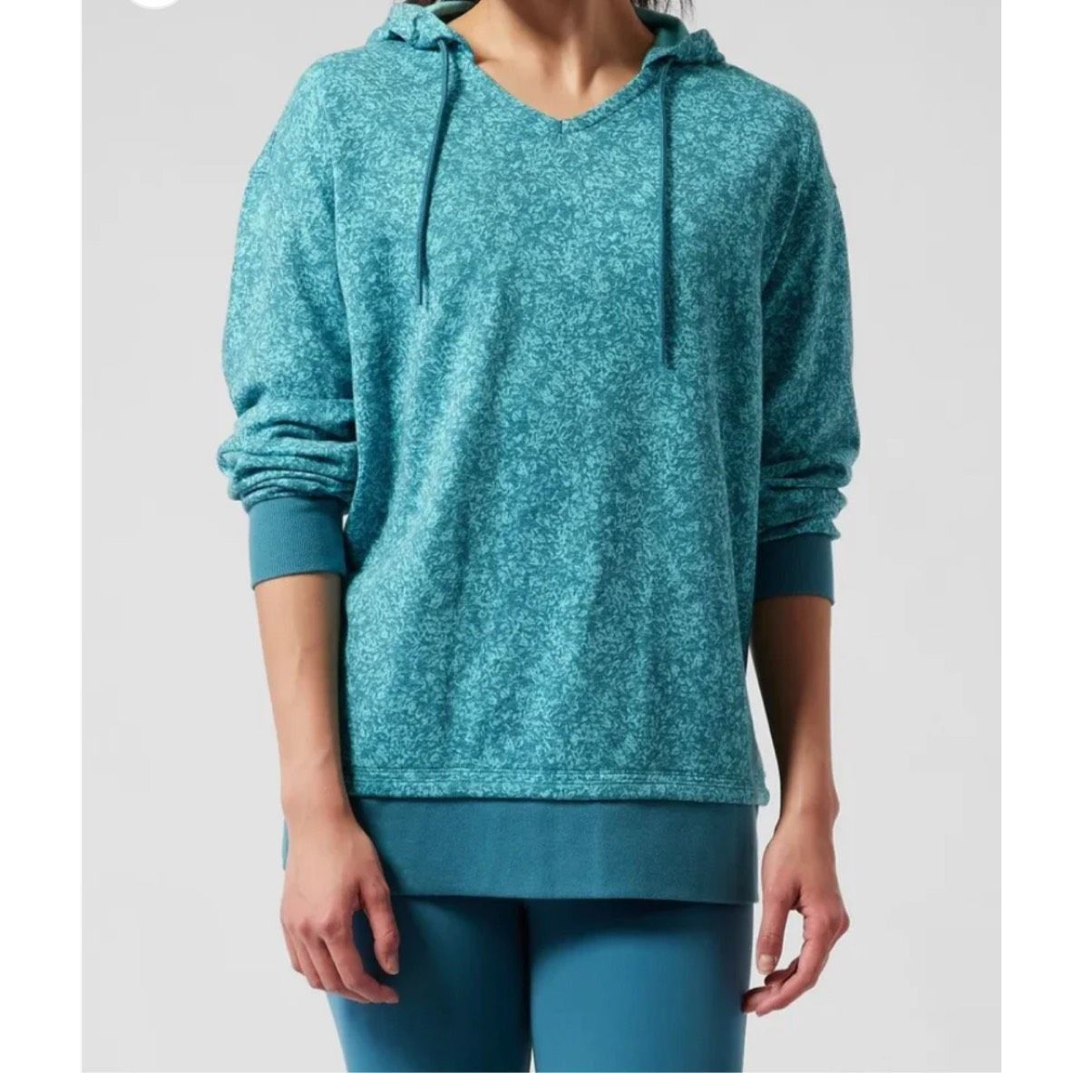 Athleta ATHLETA Sundown Alliance Hoodie sz L Size L / US 10 / IT 46 - 1 Thumbnail