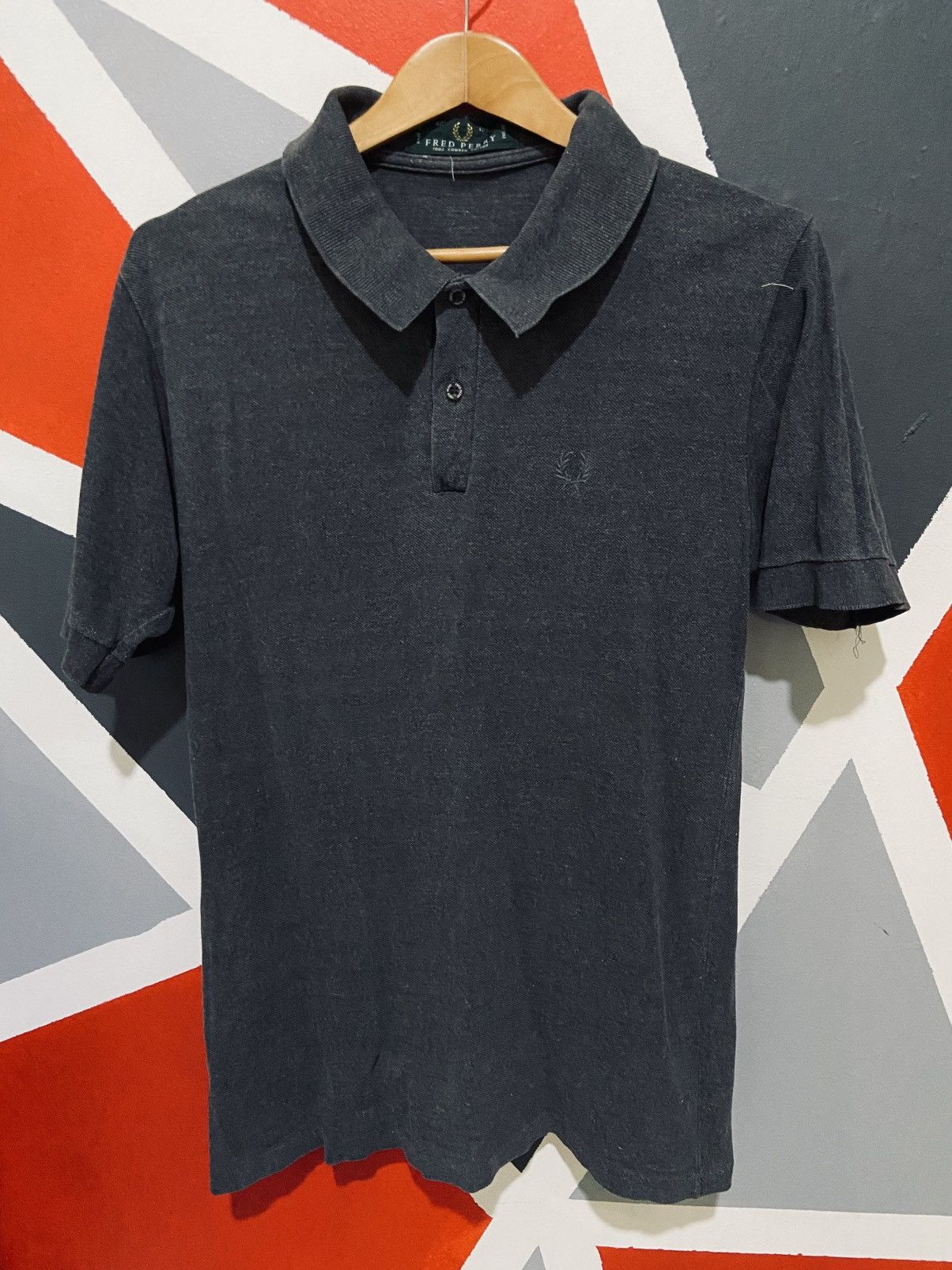 Fred Perry Fred Perry Basic Classic Polo England T-Shirt Tee y2k og sk8 Size US M / EU 48-50 / 2 - 1 Thumbnail