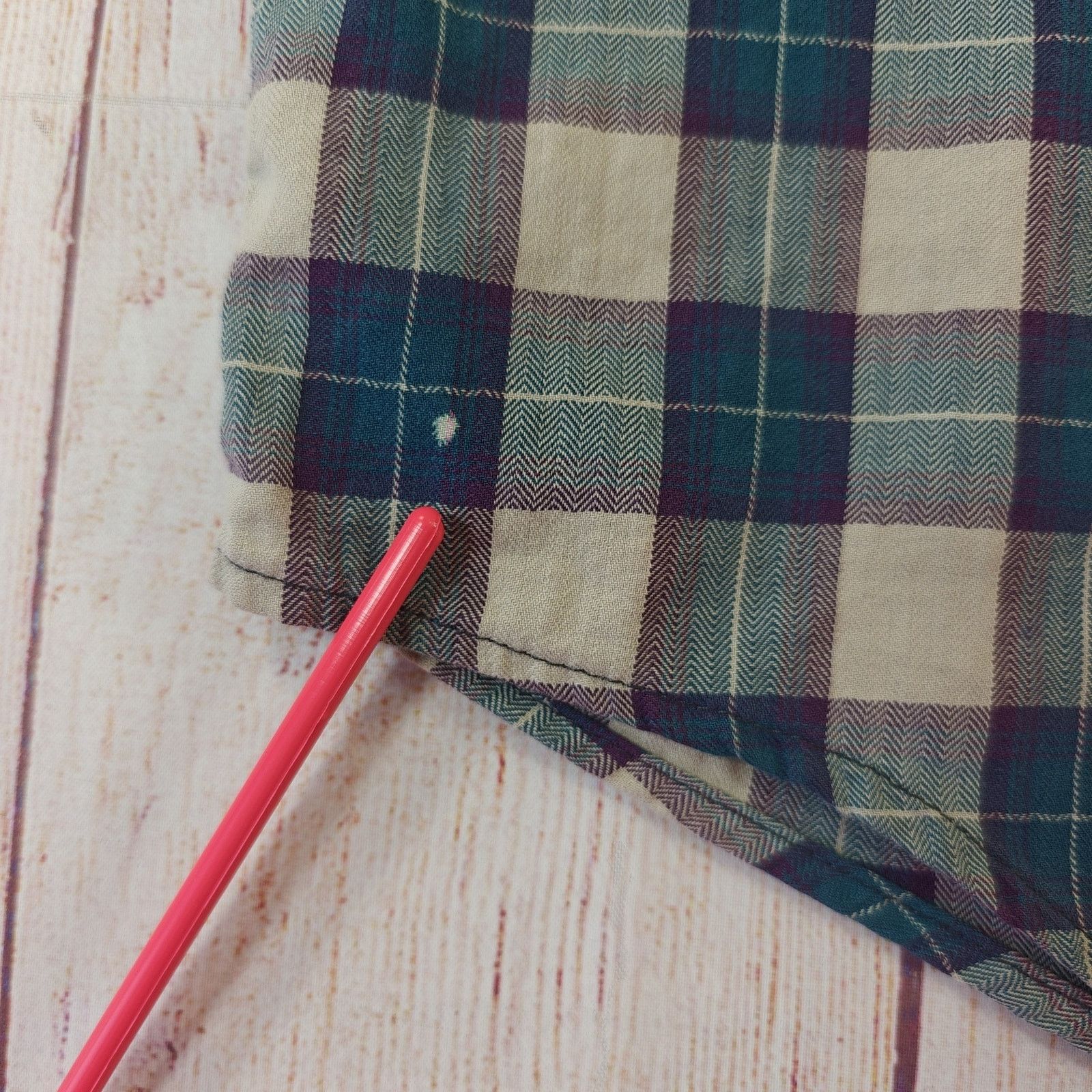 Patagonia W's Patagonia 100% cotton plaid button down shirt sz S Size S / US 4 / IT 40 - 9 Thumbnail