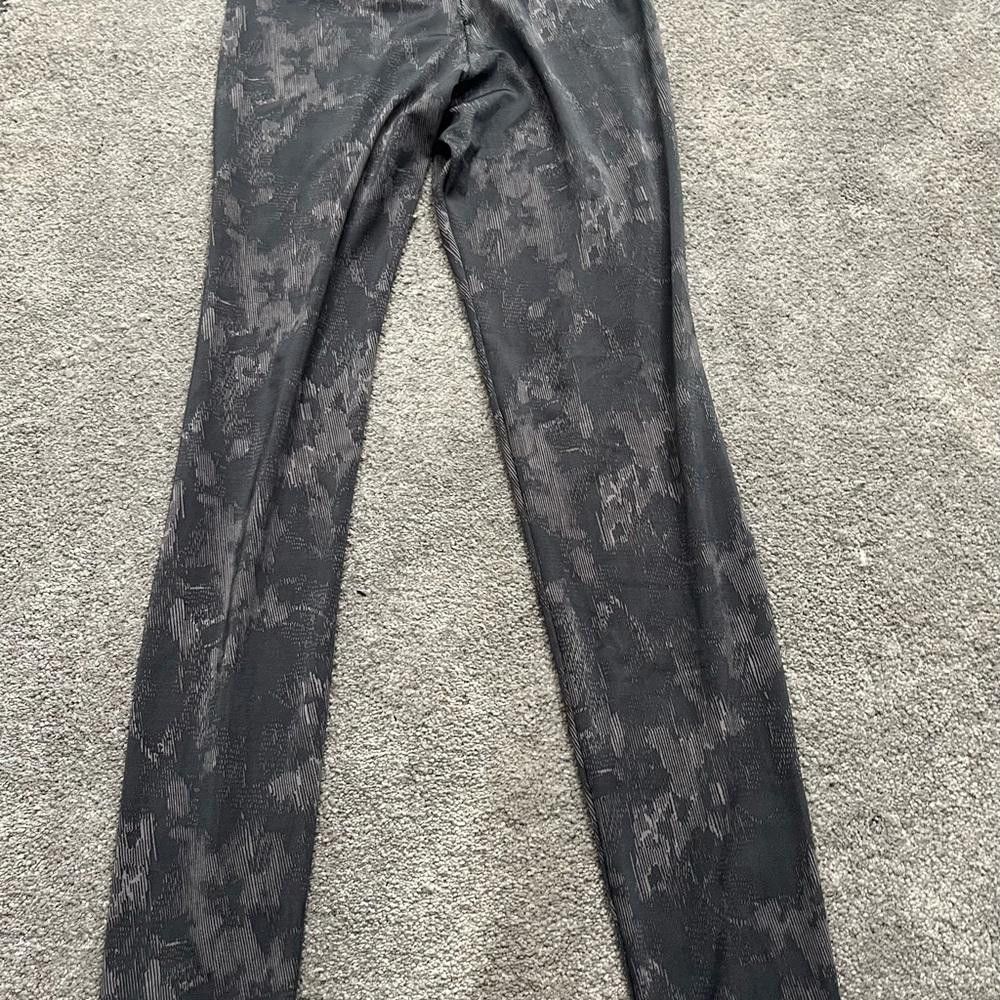 Adidas Adidas active wear leggings Size 28" / US 6 / IT 42 - 6 Thumbnail