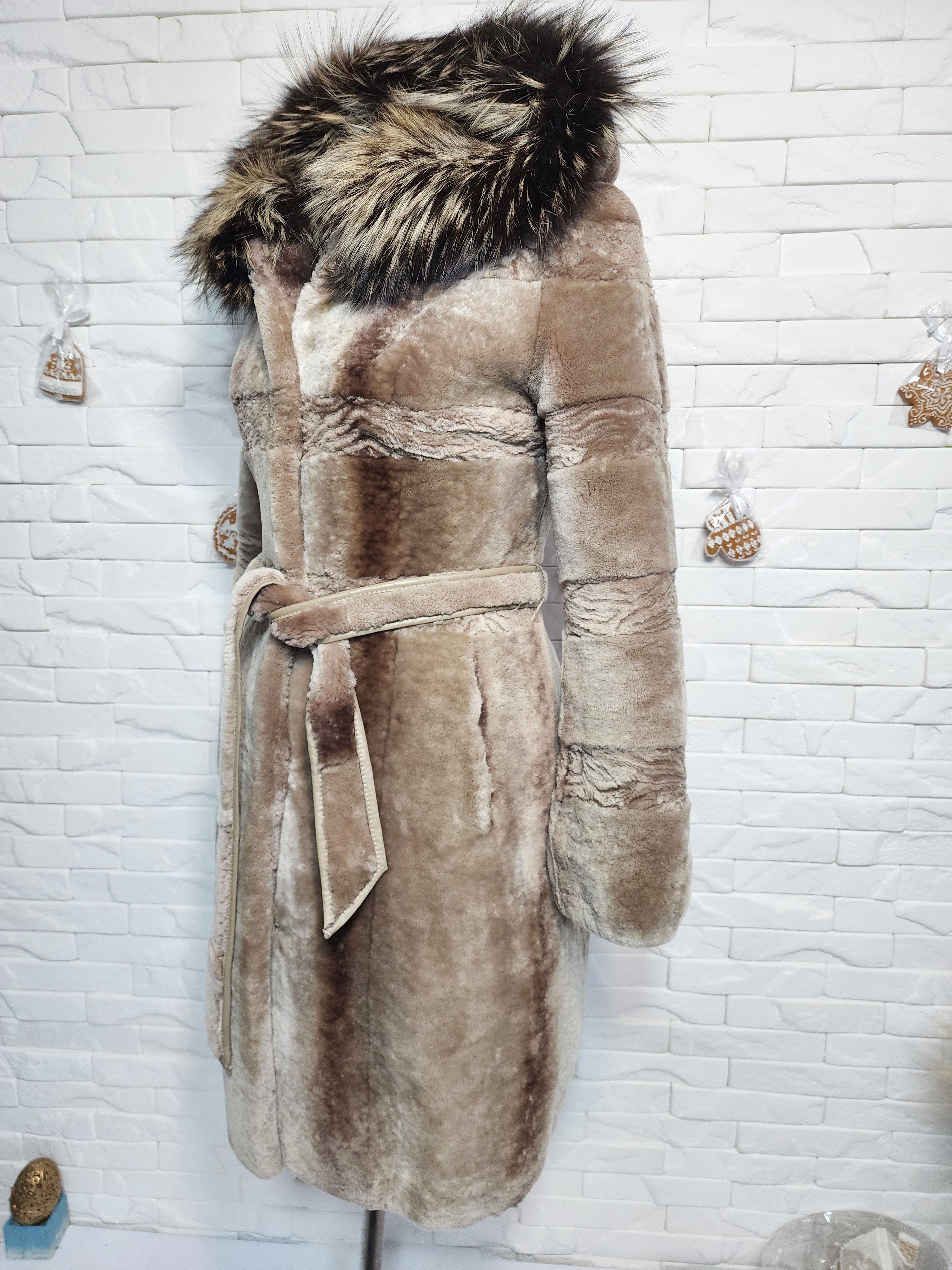 Furla Light Brown Sheepskin Coat: Women's Fur Belted Winter Coat Size S / US 4 / IT 40 - 2 Thumbnail