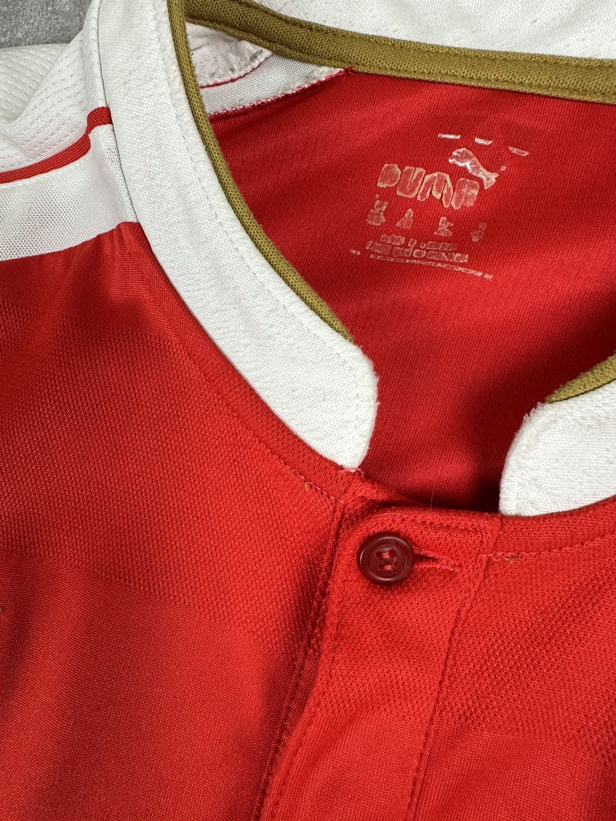 Puma Puma Arsenal Home 2015/16 Soccer Jersey Size US XL / EU 56 / 4 - 9 Thumbnail