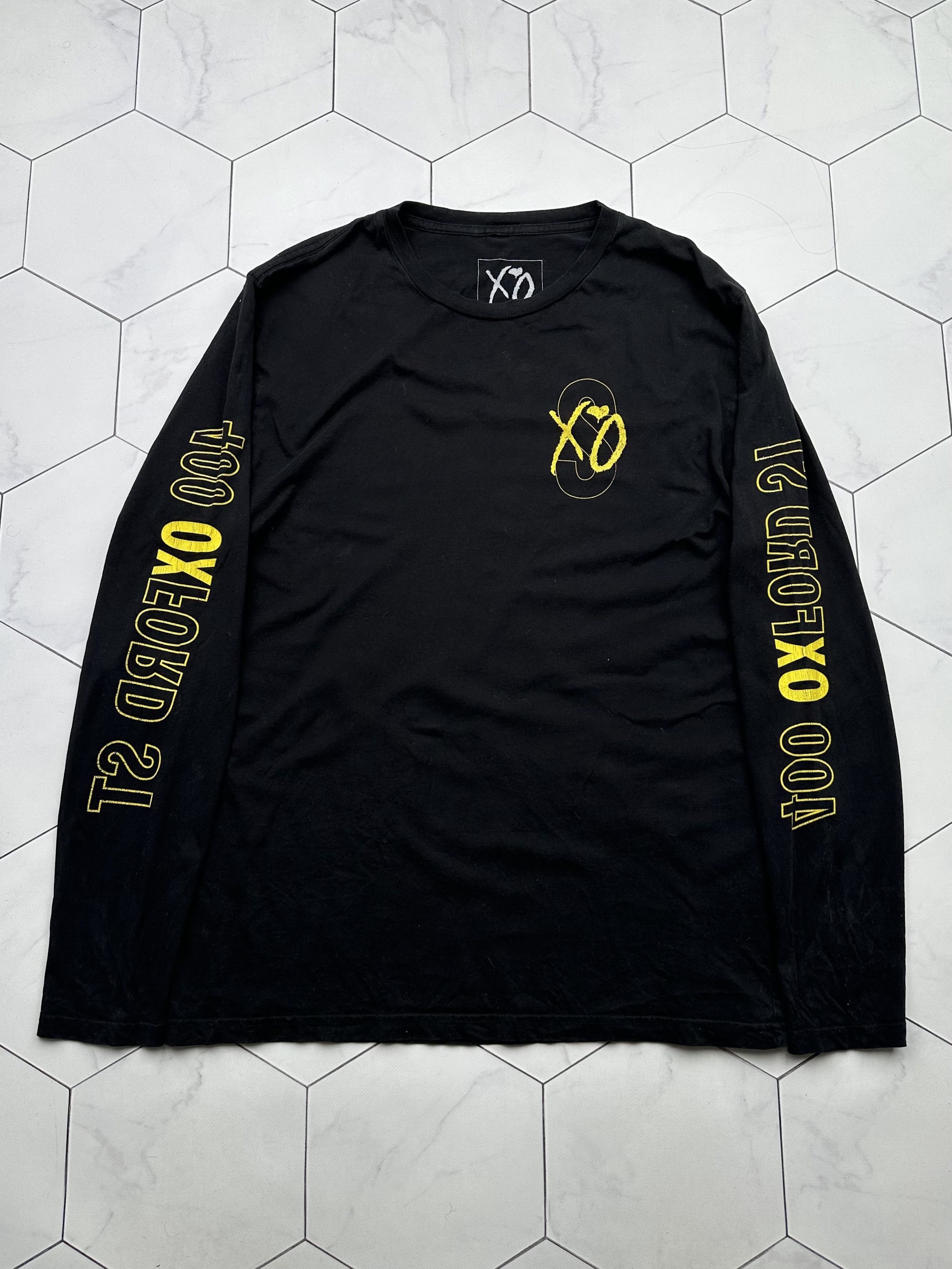 The Weeknd Asia longsleeve medium deals