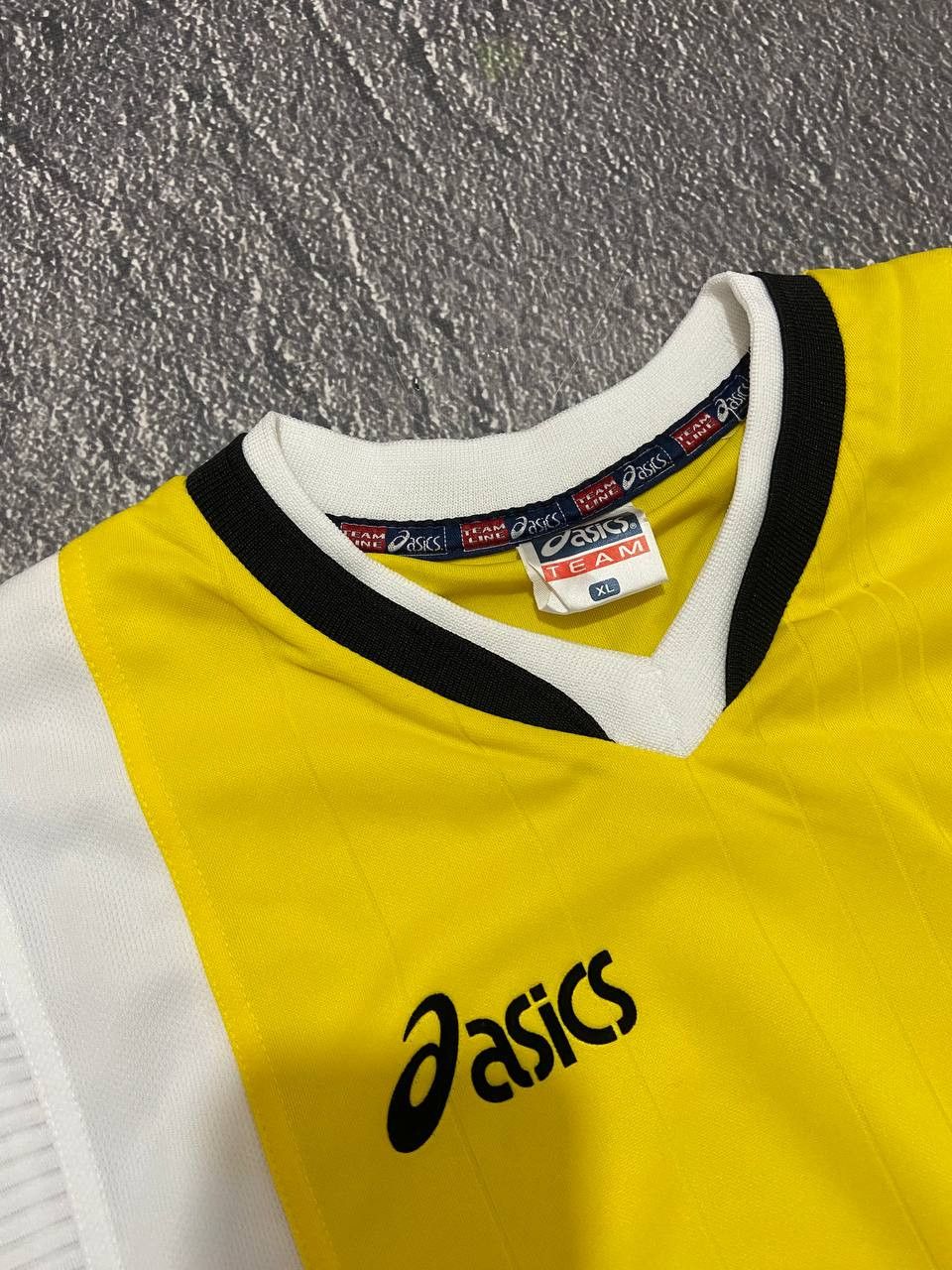 Asics Vintage Asics team 90s football long sleeve jersey Size US XL / EU 56 / 4 - 2 Thumbnail
