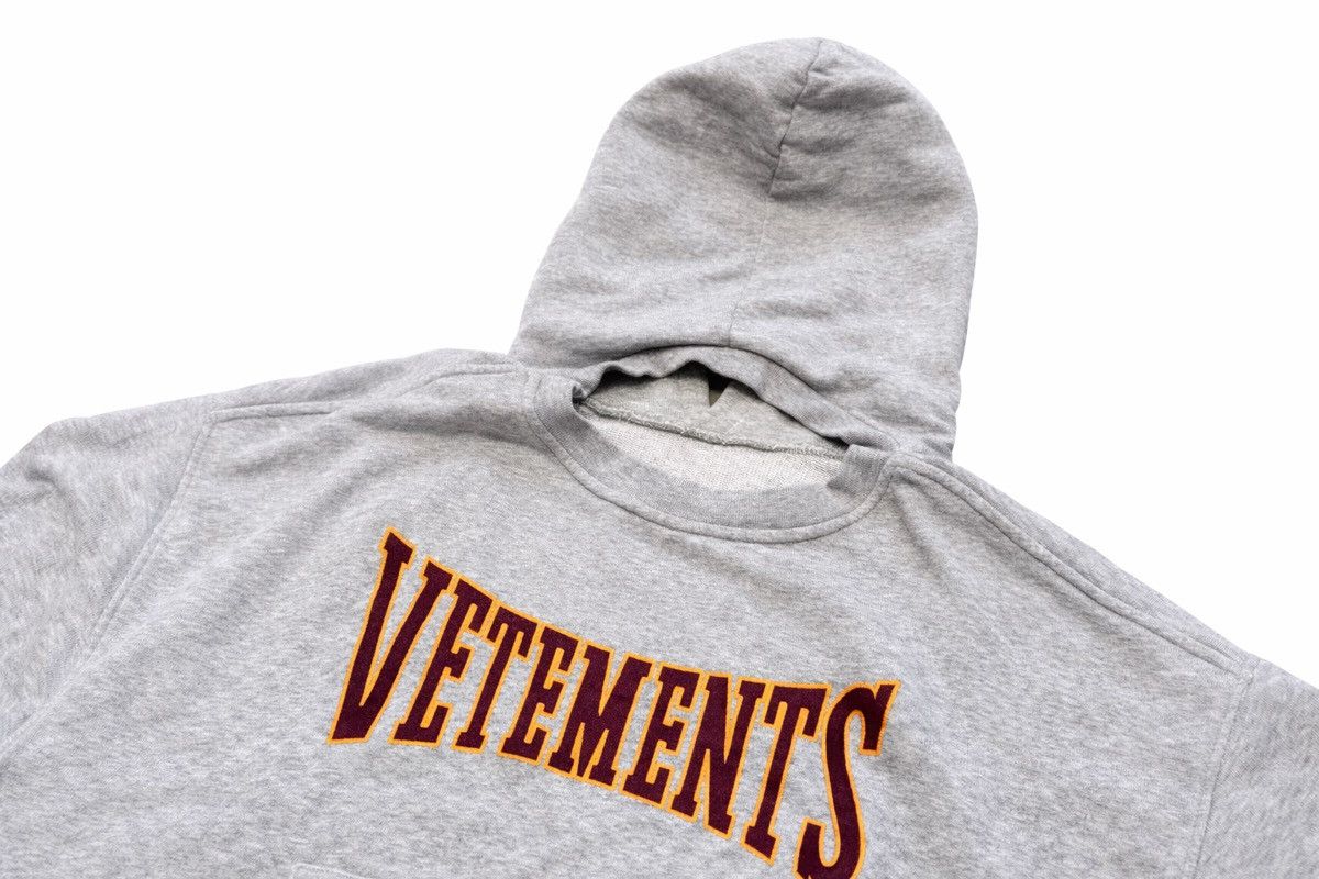 Vetements Vetements 2016 Reversible Champion Cropped Hoodie Grey Small Size US S / EU 44-46 / 1 - 3 Thumbnail