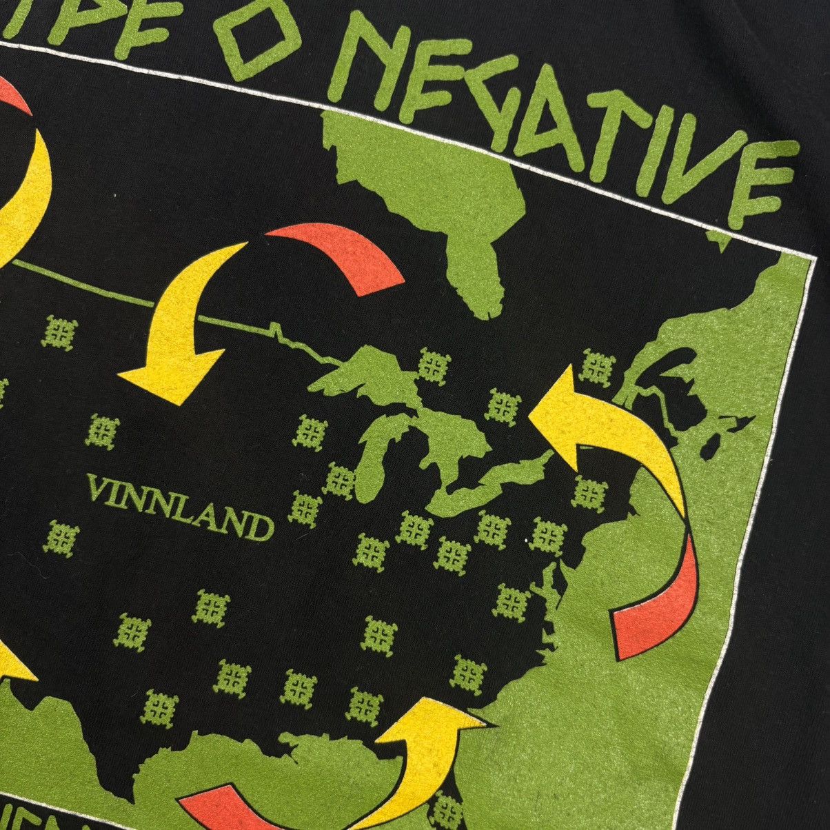 Band Tees Type o negative - Occupied Areas North us Tour. 1996 Size US L / EU 52-54 / 3 - 9 Thumbnail