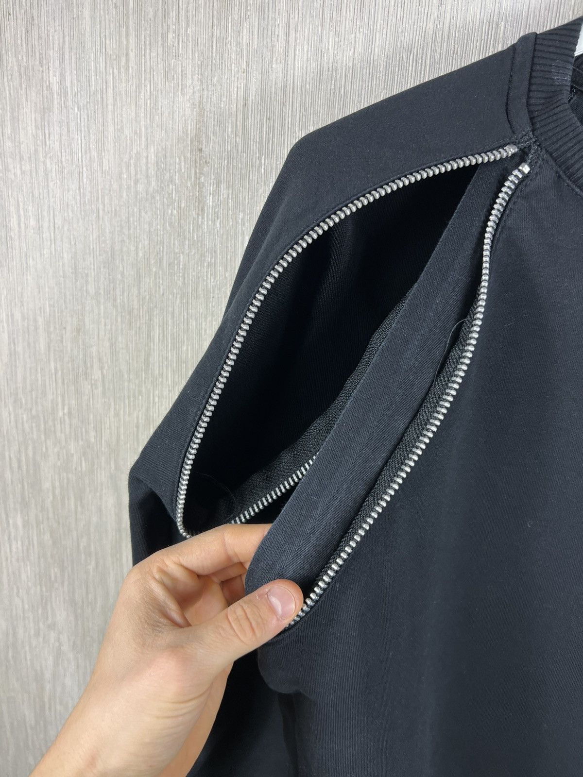Diesel Vintage Diesel avant garde zippers crewneck opium sweatshirt Size US M / EU 48-50 / 2 - 20 Thumbnail